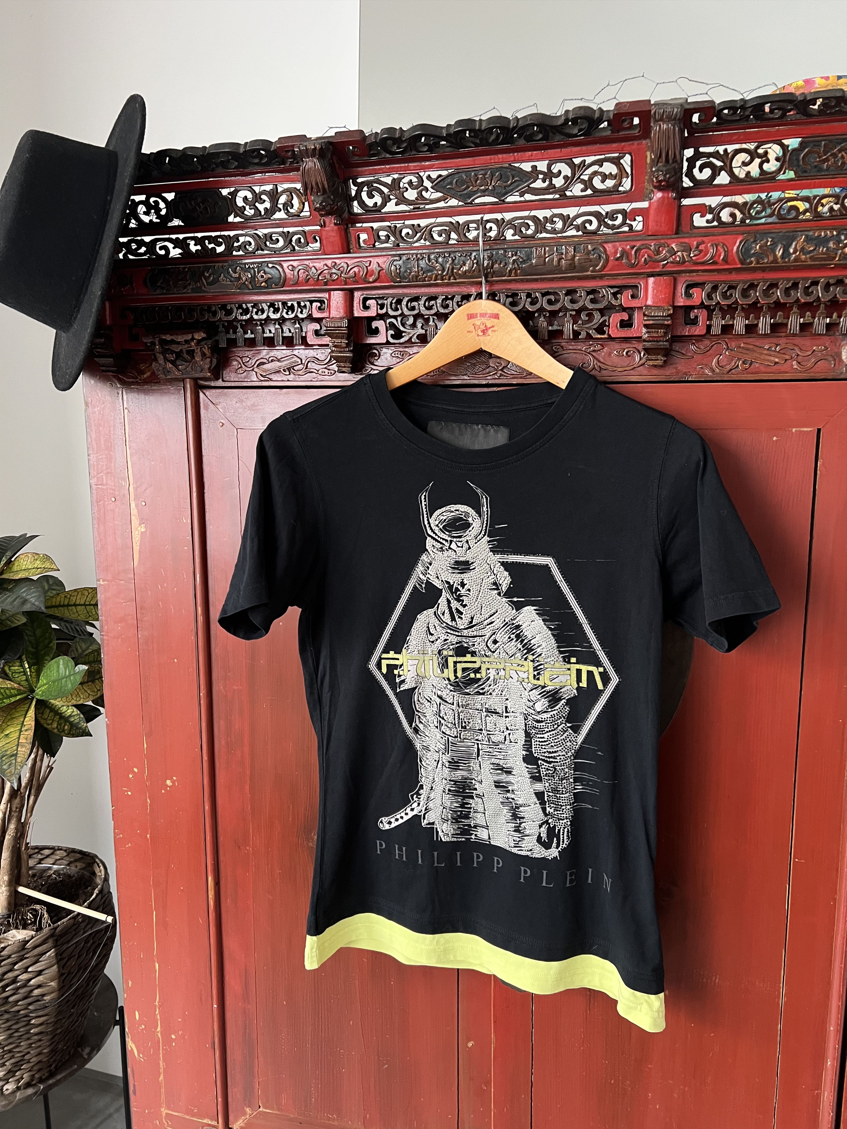 Philipp Plein samurai black shirt philipp plein Size US S / EU 44-46 / 1 - 1 Thumbnail