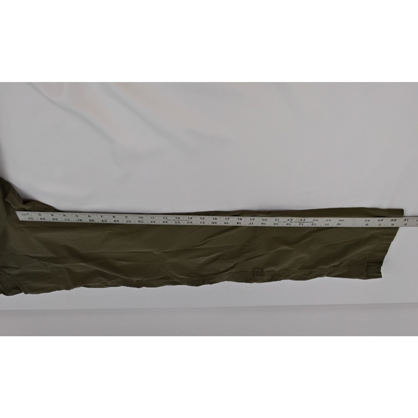Kuhl Kuhl Hiking Pants Women's 10 (31x31) Army Green Rouching Size 32" / US 10 / IT 46 - 11 Thumbnail