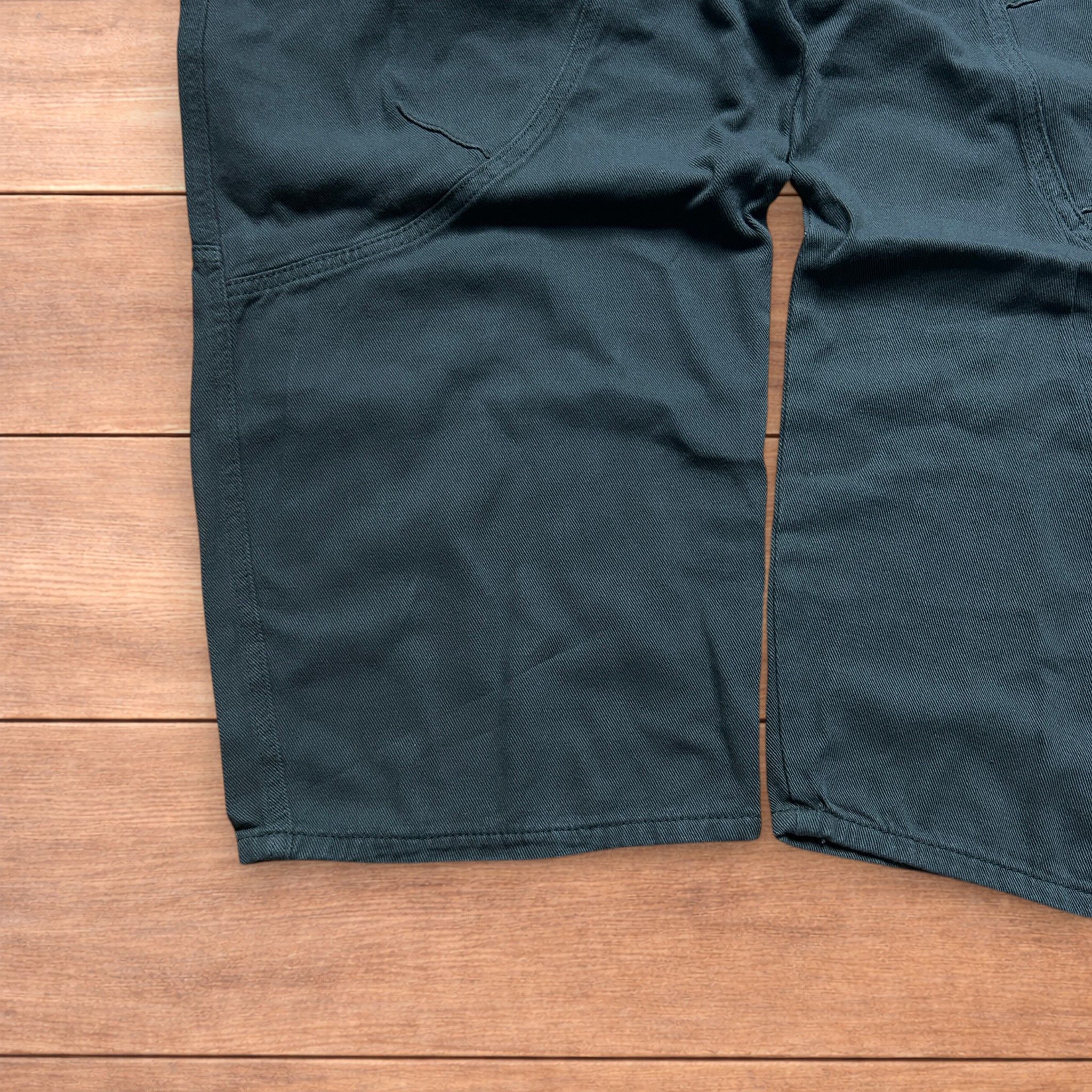 Japanese Brand Vintage Military style baggy wide cargo trousers in khaki. Size US 36 / EU 52 - 5 Thumbnail
