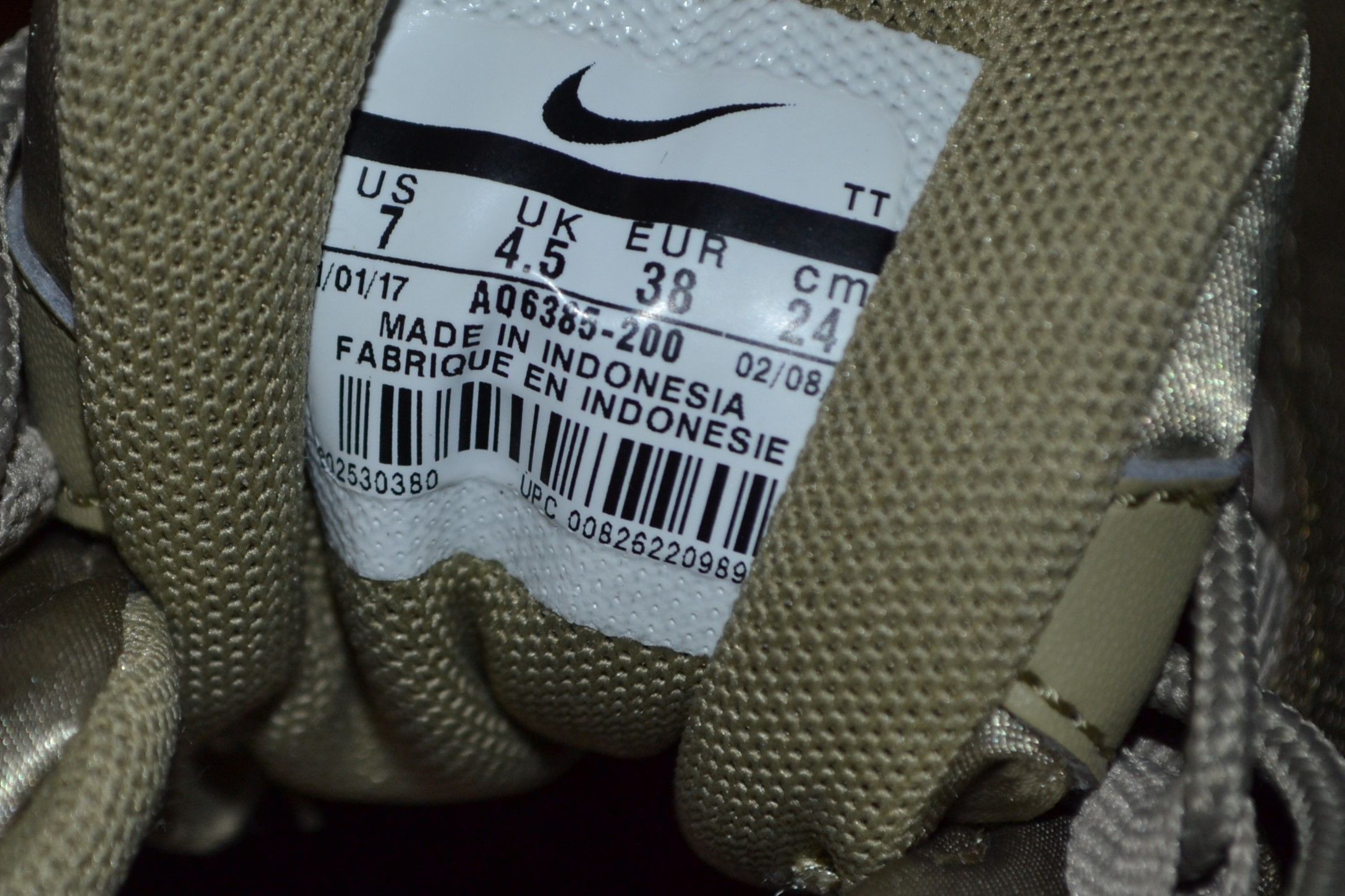 Nike Nike Air Max 95 Floral Camo Olive Womens Size 7 AQ6385-200 Size US 7 / IT 37 - 15 Thumbnail