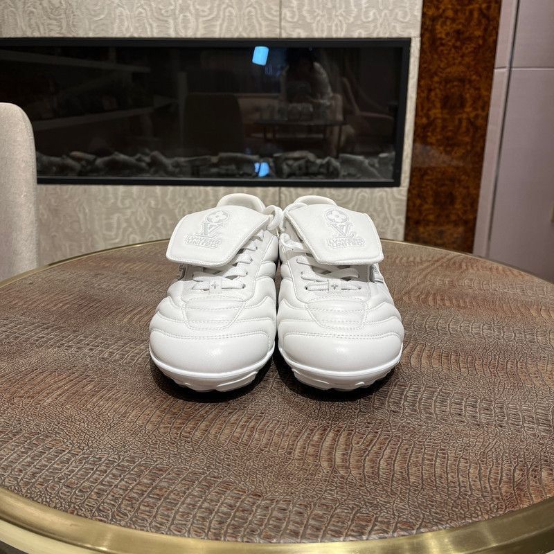 Louis Vuitton Louis Vuitton 2-2505 Size US 7.5 / EU 40-41 - 4 Thumbnail