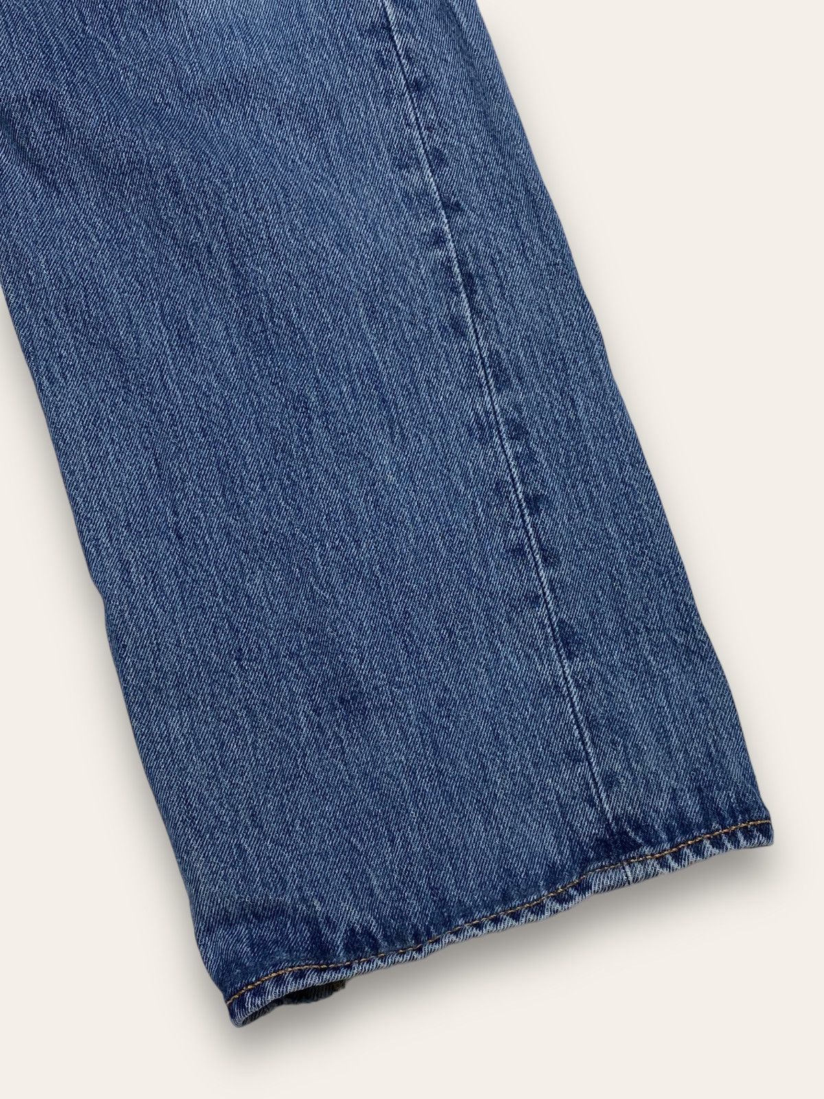 Jean Vintage LEVI'S Denim Blue Colour Baggy Jeans Size US 36 / EU 52 - 3 Thumbnail