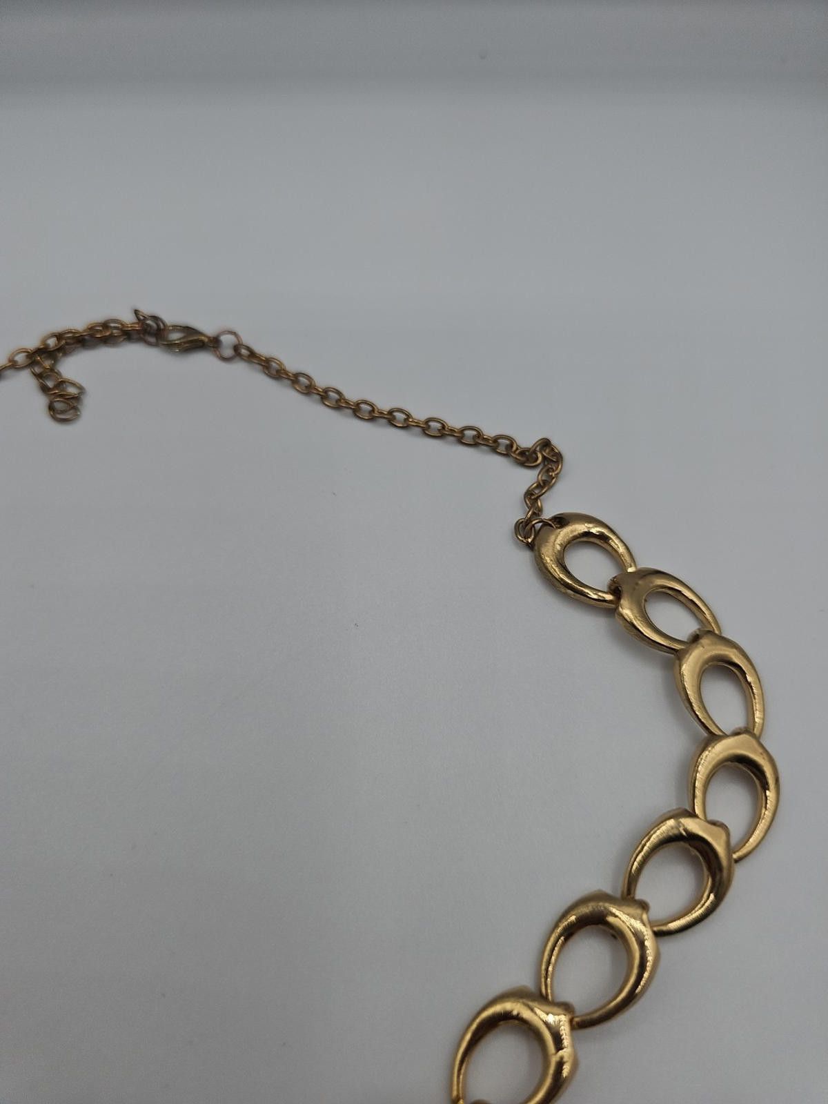 The Unbranded Brand Gold-toned Necklace with Faux Pearls and Rhinestones Size ONE SIZE - 6 Thumbnail