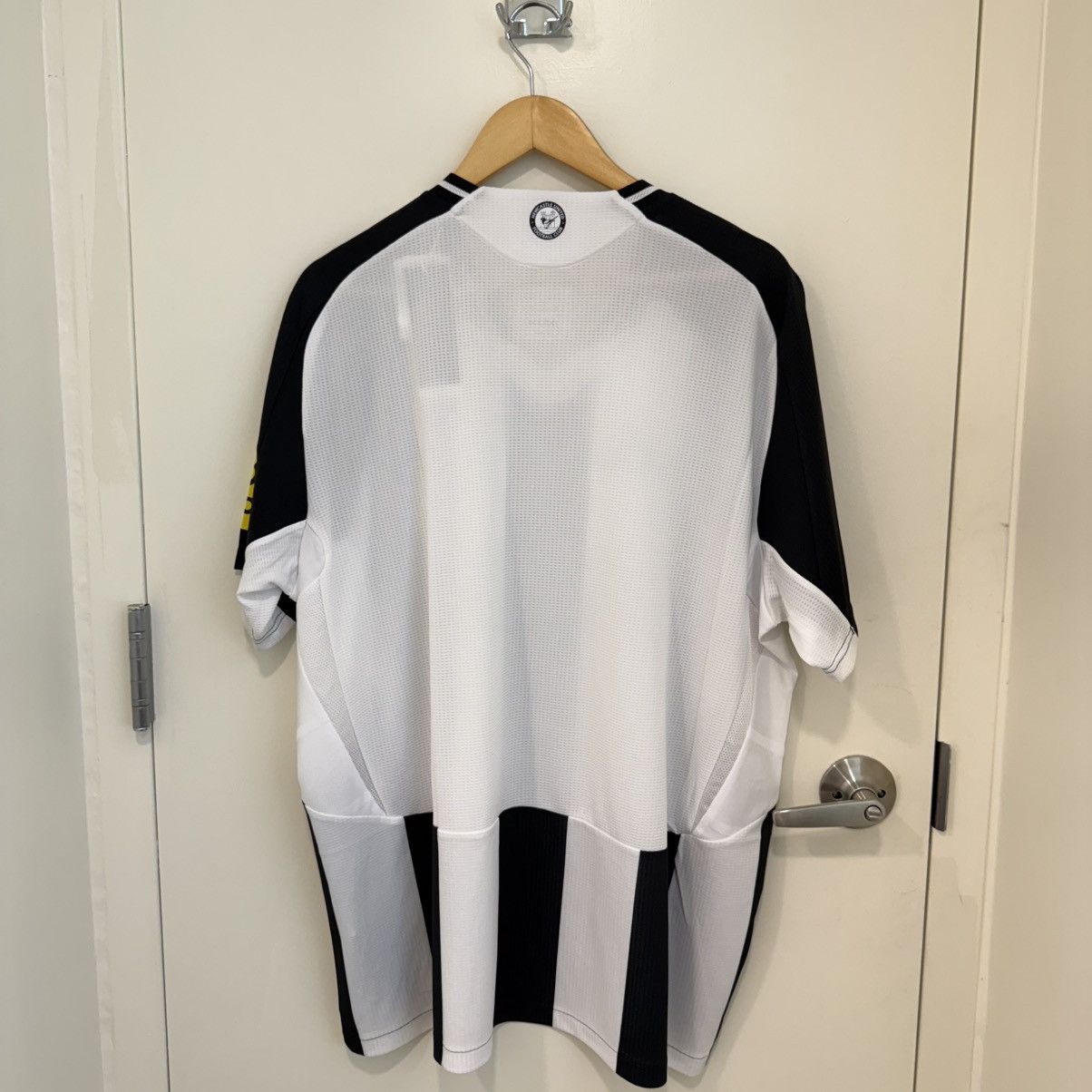 Adidas Newcastle United Size US XXL / EU 58 / 5 - 6 Thumbnail