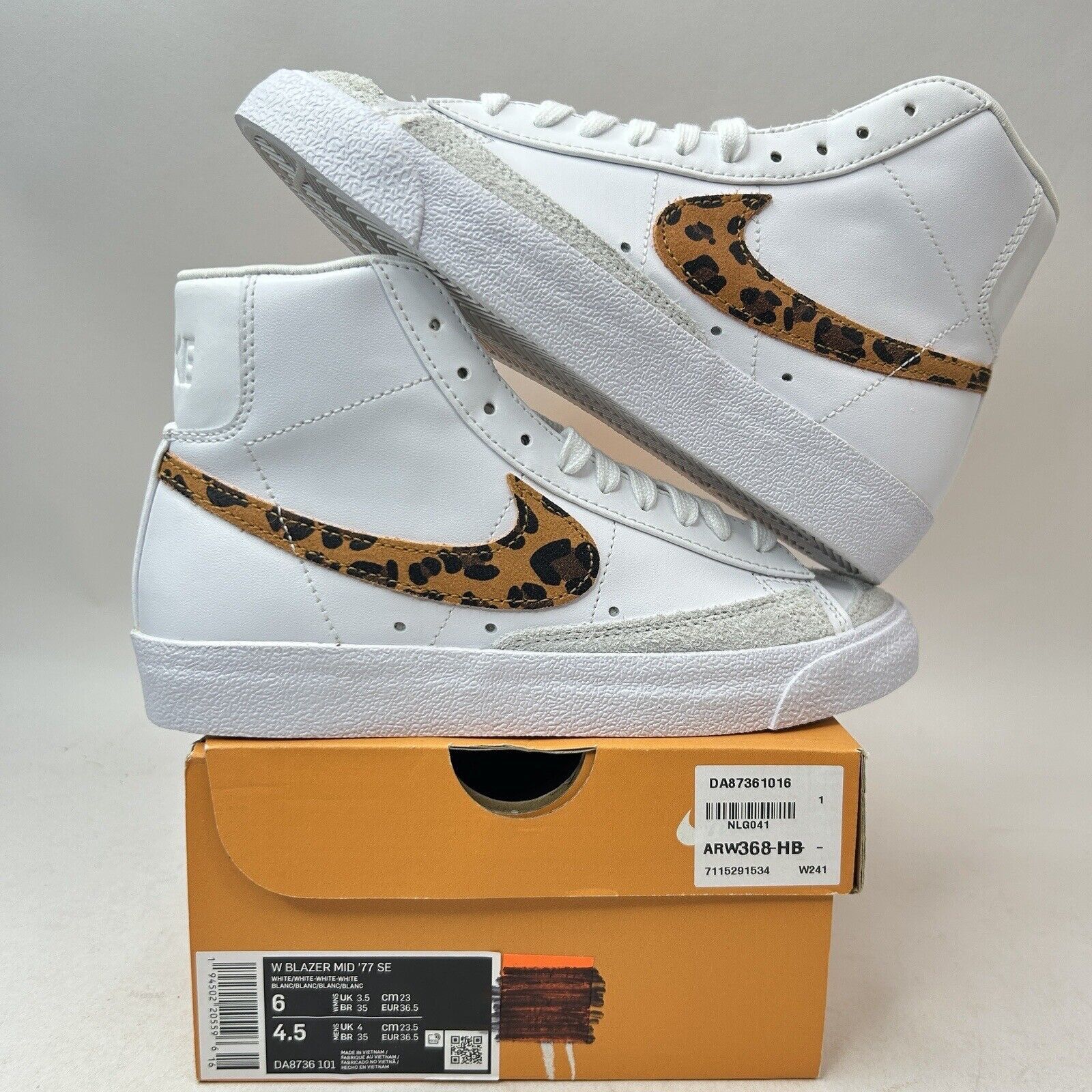 Nike Nike Blazer Mid ‘77 SE WMNS “Leopard” 2024 Size US 6 / IT 36 - 1 Thumbnail