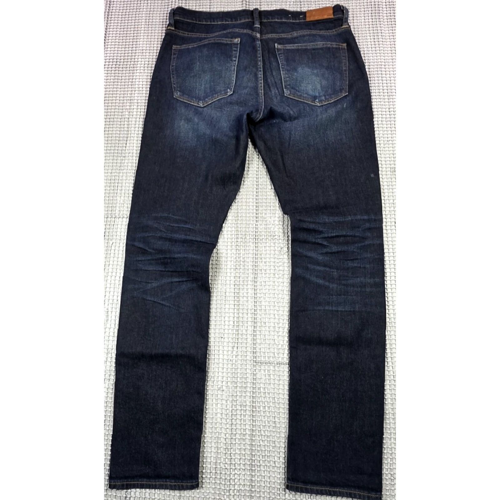 J.Crew J.CREW 250 Skinny Jeans Men 33 x 32 Distressed Stretch Japanese Kurabo Denim Blue (Dark) 5-Pocket Rise Mid-Skinny Fit Mens Jeans Size US 33 - 4 Thumbnail