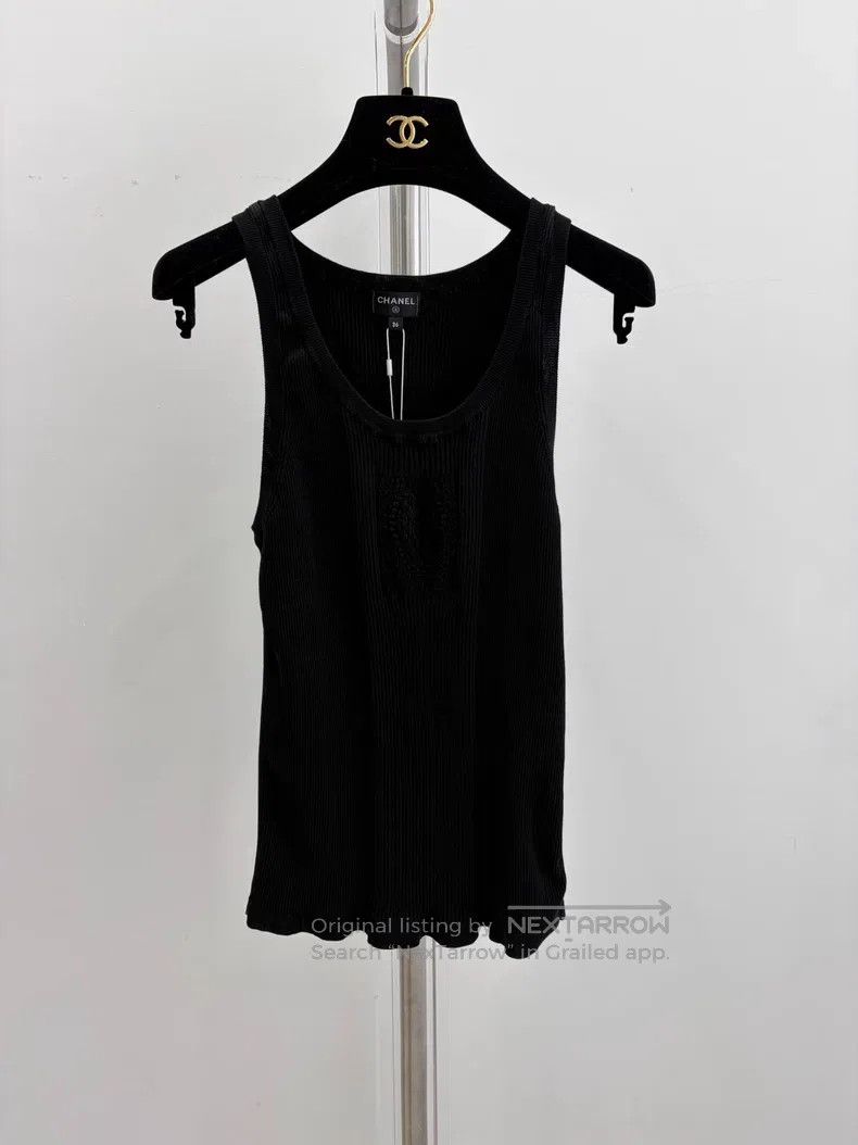Chanel Chanel Black love knitted suspender vest Size XS / US 0-2 / IT 36-38 - 1 Thumbnail