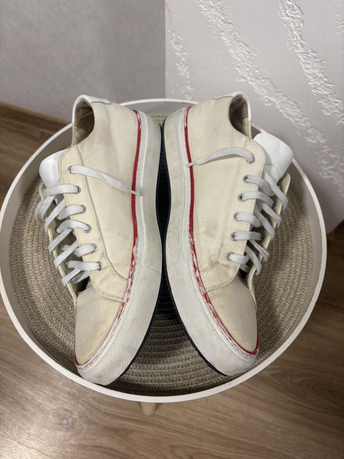 Common Projects Common Project Dirty Sneakers Size: 42 Size US 9 / EU 42 - 7 Thumbnail
