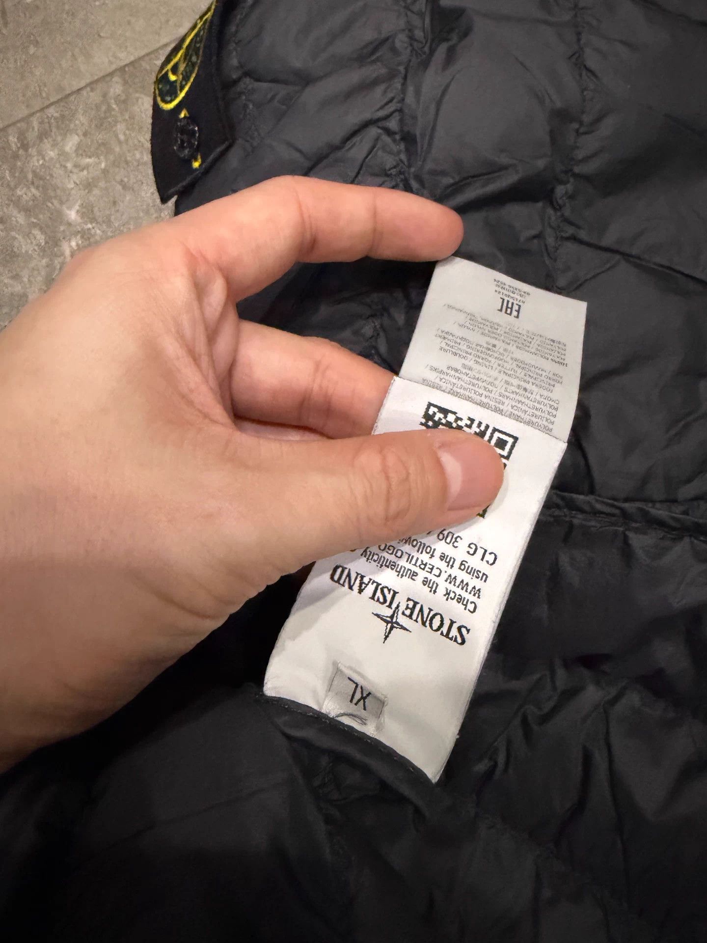 Stone Island Stone Island Black XL Ribbed Down Jacket Excellent Condition Size US XL / EU 56 / 4 - 7 Thumbnail