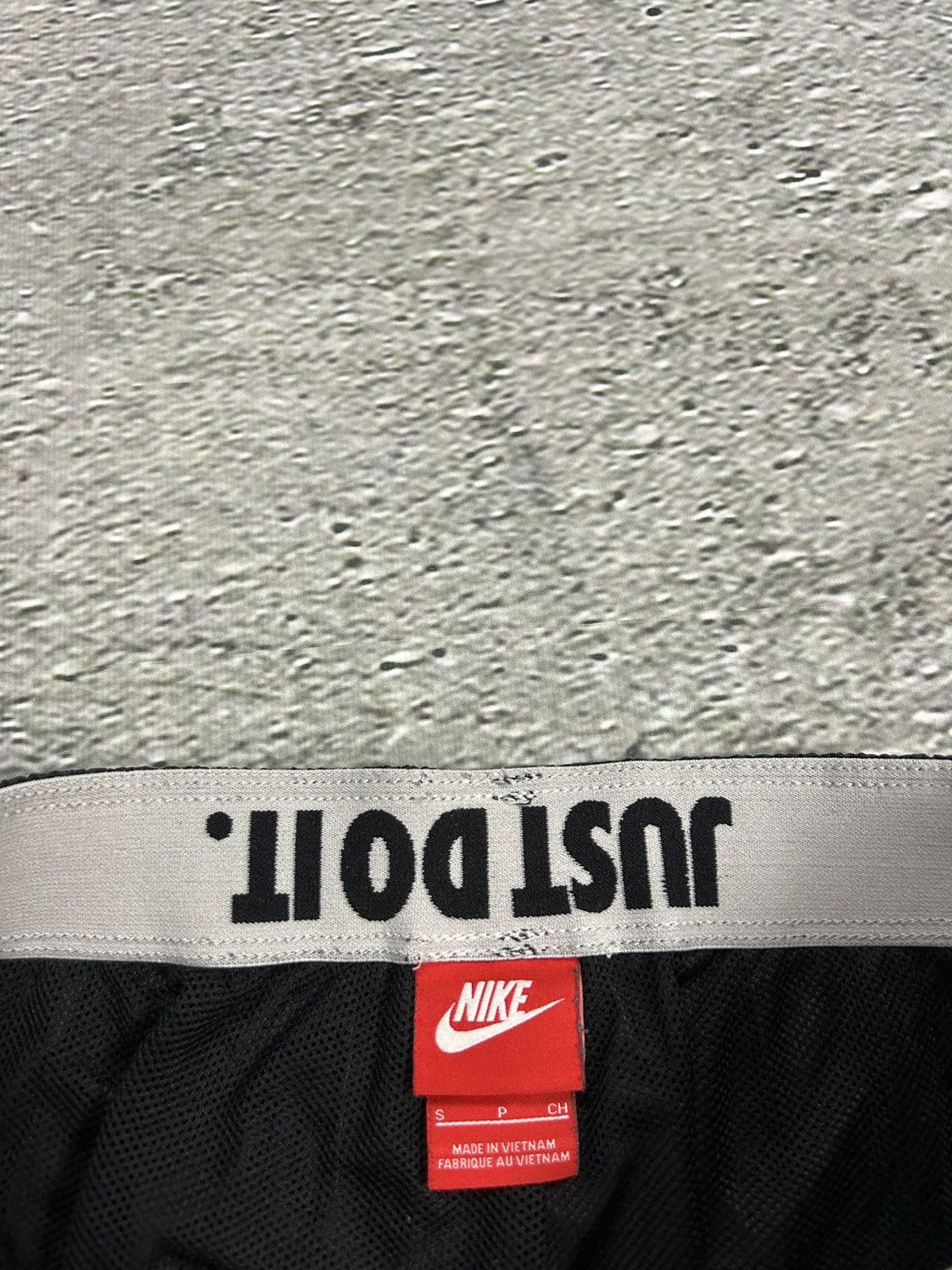 Nike × Vintage Nike vintage black track pants nylon drill Y2K Size US 28 / EU 44 - 3 Thumbnail