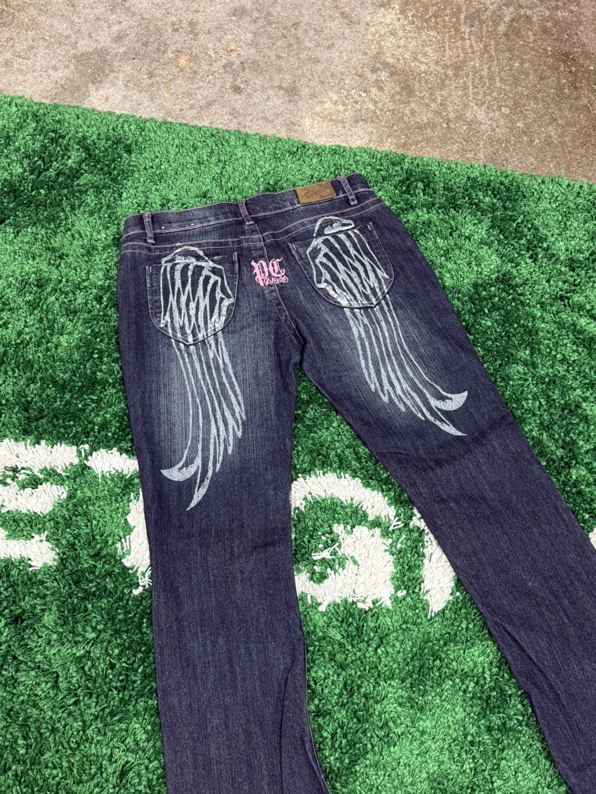 Juicy Couture Jeans RARE Juicy Couture Denim Paint Angel Wings Pink Y2K Jeans 28 Size 28" / US 6 / IT 42 - 3 Thumbnail