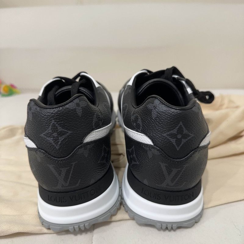 Louis Vuitton Louis Vuitton Run Away Low-Top Sneakers for Men -2508 Size US 8 / EU 41 - 3 Thumbnail