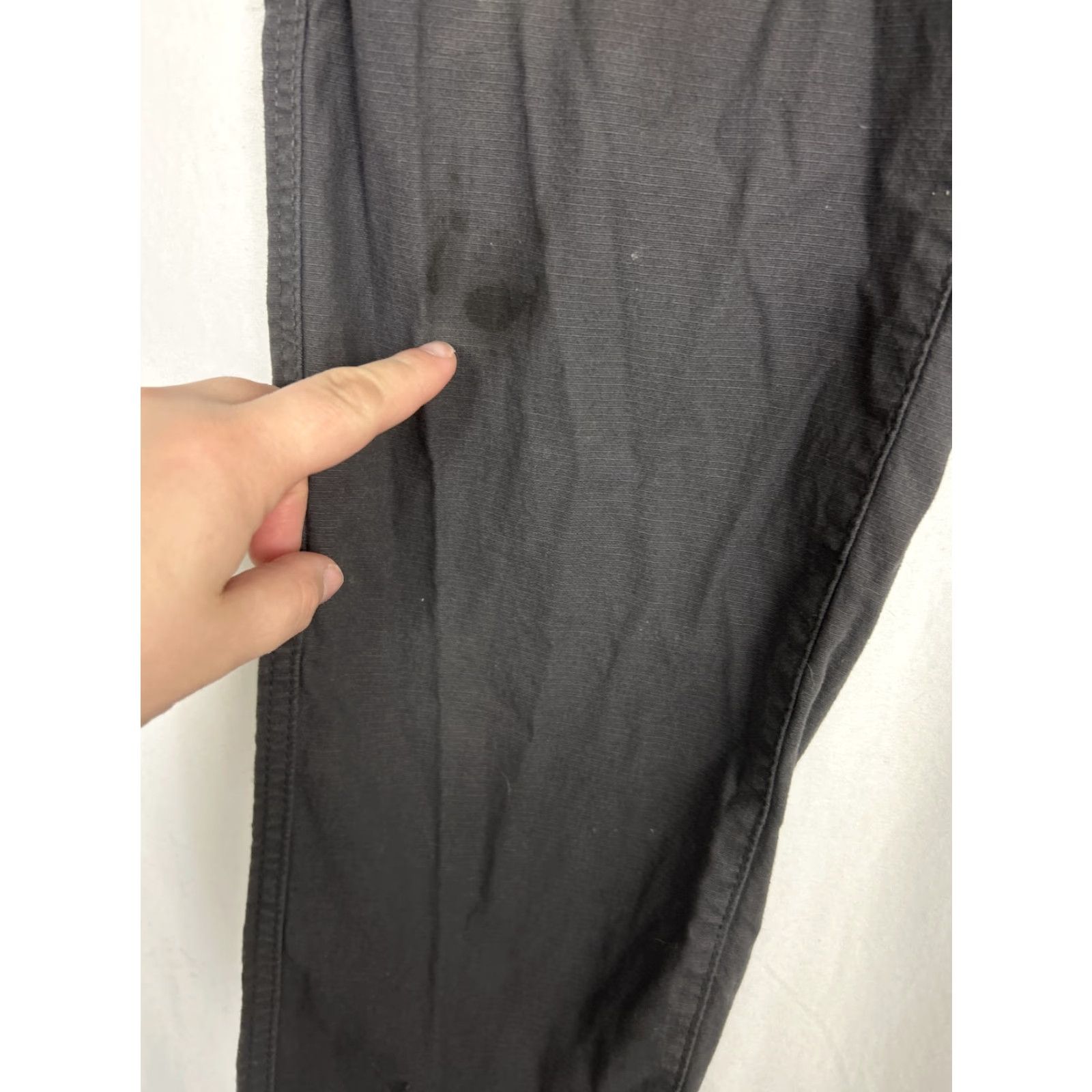 Eddie Bauer VINTAGE Eddie Bauer Pants Hiking 32x32 Gray Cotton Spandex Elastic Waist Men 32 Inseam Outdoor Stains Size US 32 / EU 48 - 4 Thumbnail