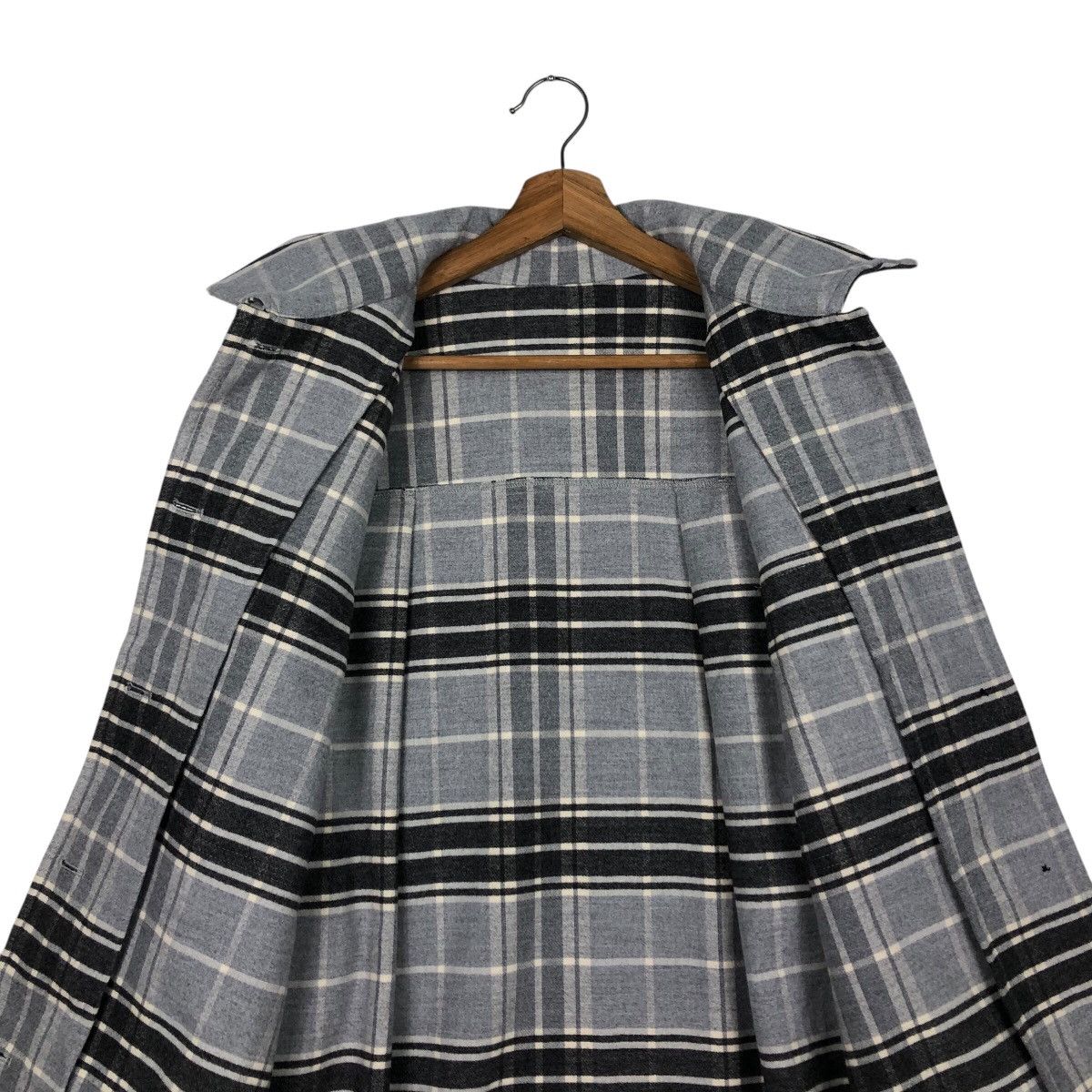 Japanese Brand × Vintage 📌Vintage Wool Button Jacket GU Japan Tartan Issey Miyake Size US L / EU 52-54 / 3 - 15 Thumbnail