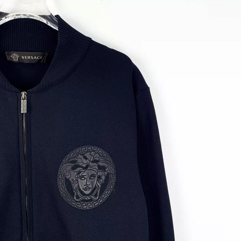 Versace Versace Medusa head embroidered zipper long sleeve knit ja Size US M / EU 48-50 / 2 - 3 Thumbnail