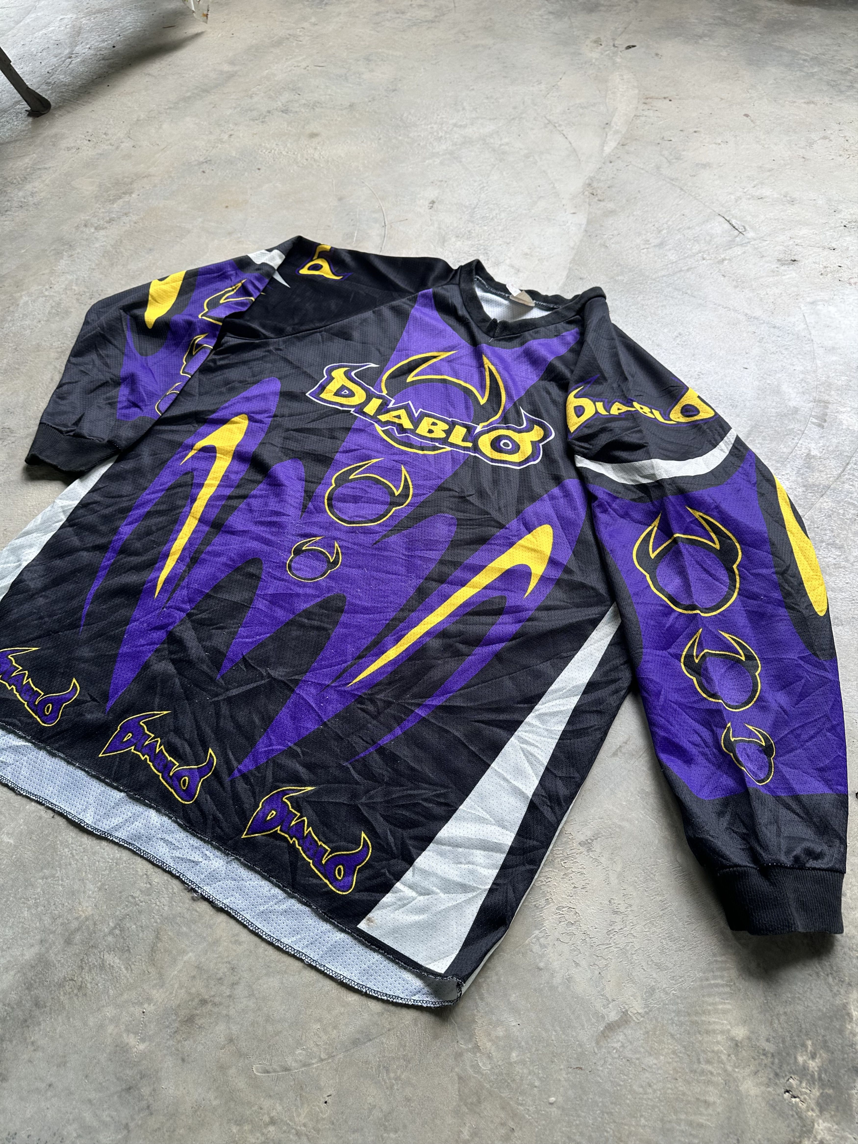 Vintage Vintage Diablo Jersey Crazy Graphics Flare Size US XL / EU 56 / 4 - 7 Thumbnail