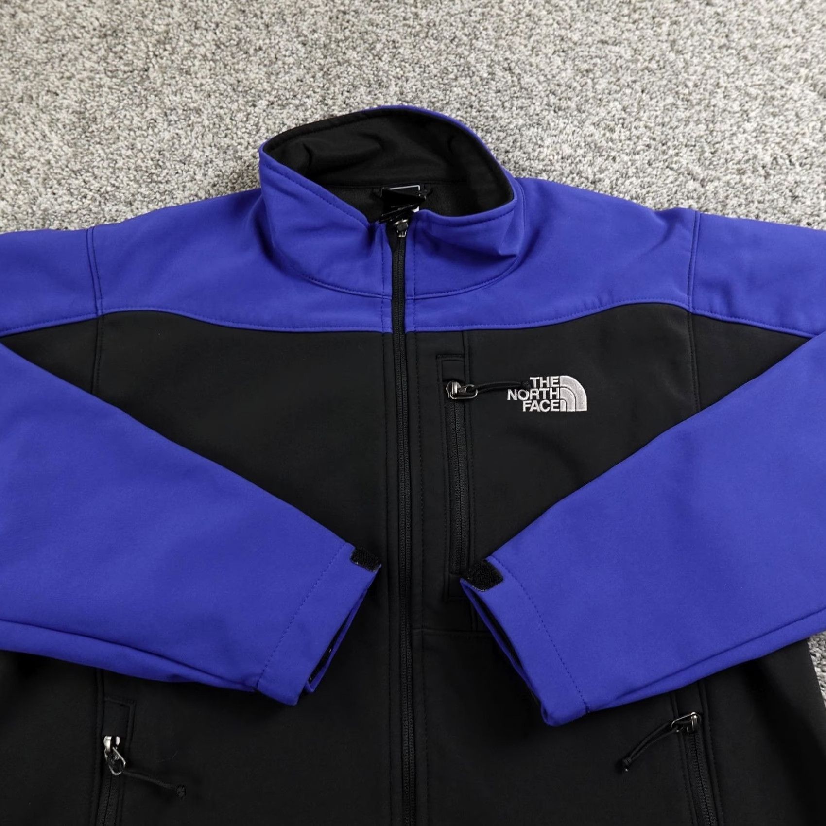 The North Face The North Face Apex Bionic The North Face Jacket Mens M Black Blue Softshell Full Zip Windproof Windwall Size US M / EU 48-50 / 2 - 3 Thumbnail