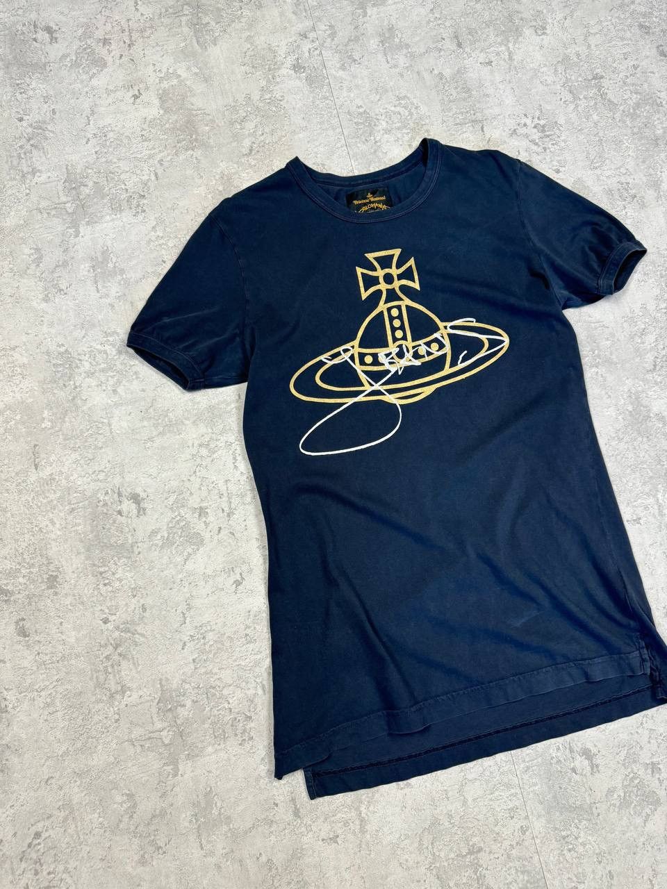 Vivienne Westwood Vivienne Westwood T-Shirt Big Logo Size M Size US M / EU 48-50 / 2 - 2 Thumbnail