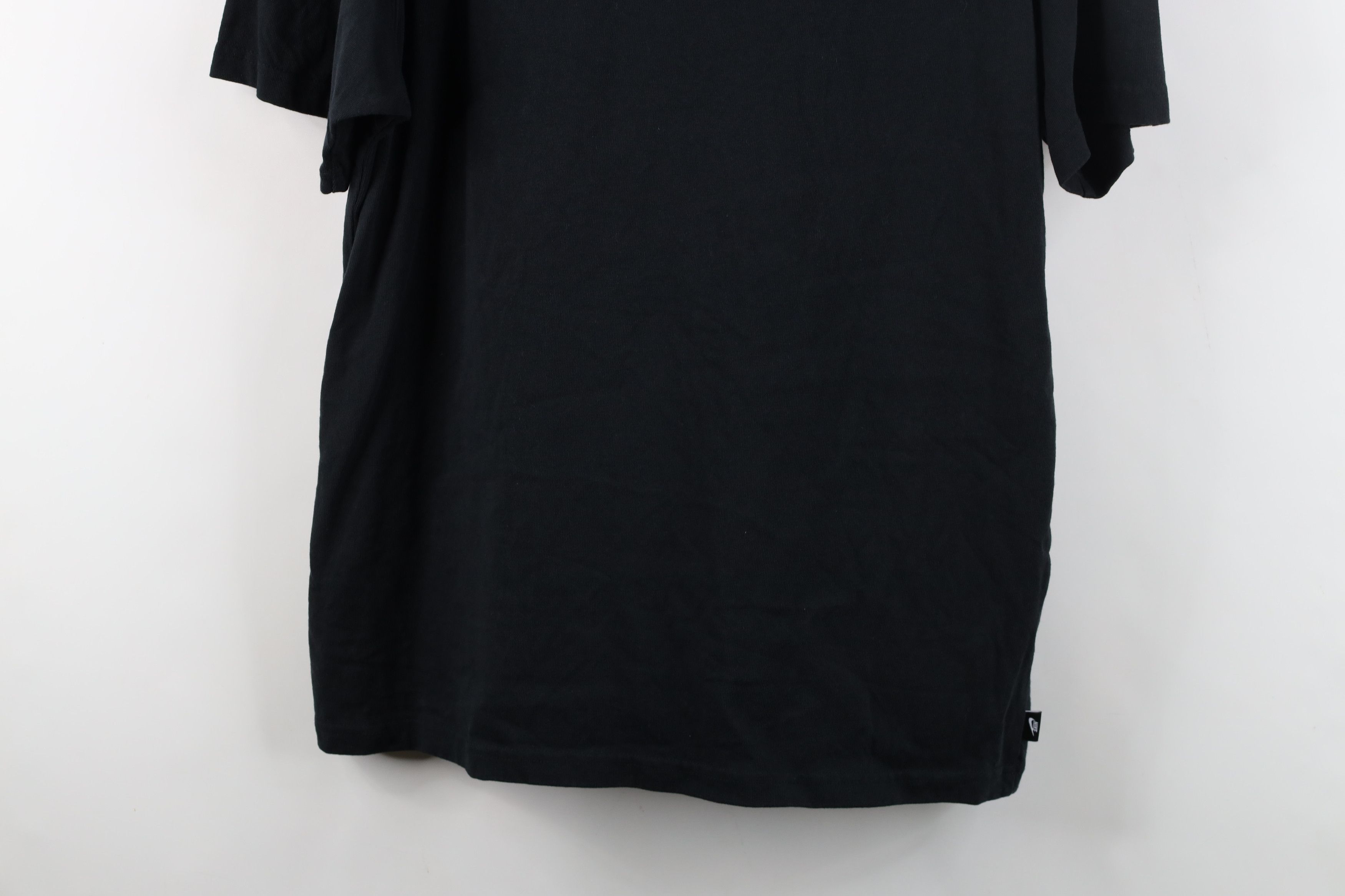 Nike Vintage Y2K Nike Center Swoosh Heavyweight T-Shirt Black Size US M / EU 48-50 / 2 - 3 Thumbnail