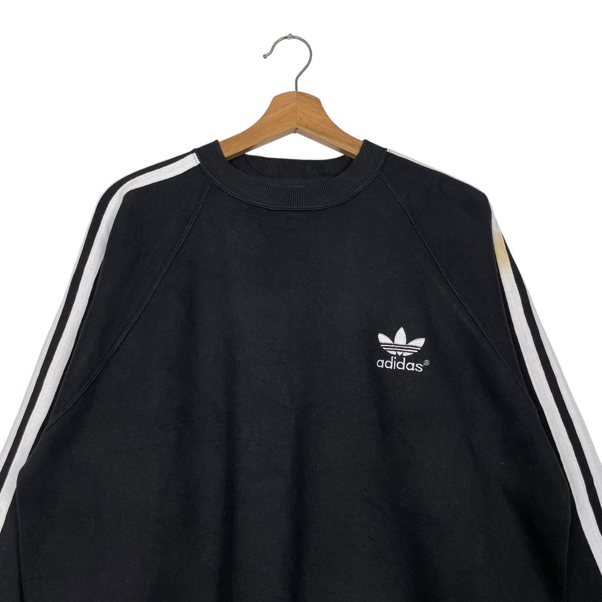 Adidas Vintage Adidas Crewneck Sweatshirt Size US M / EU 48-50 / 2 - 2 Thumbnail
