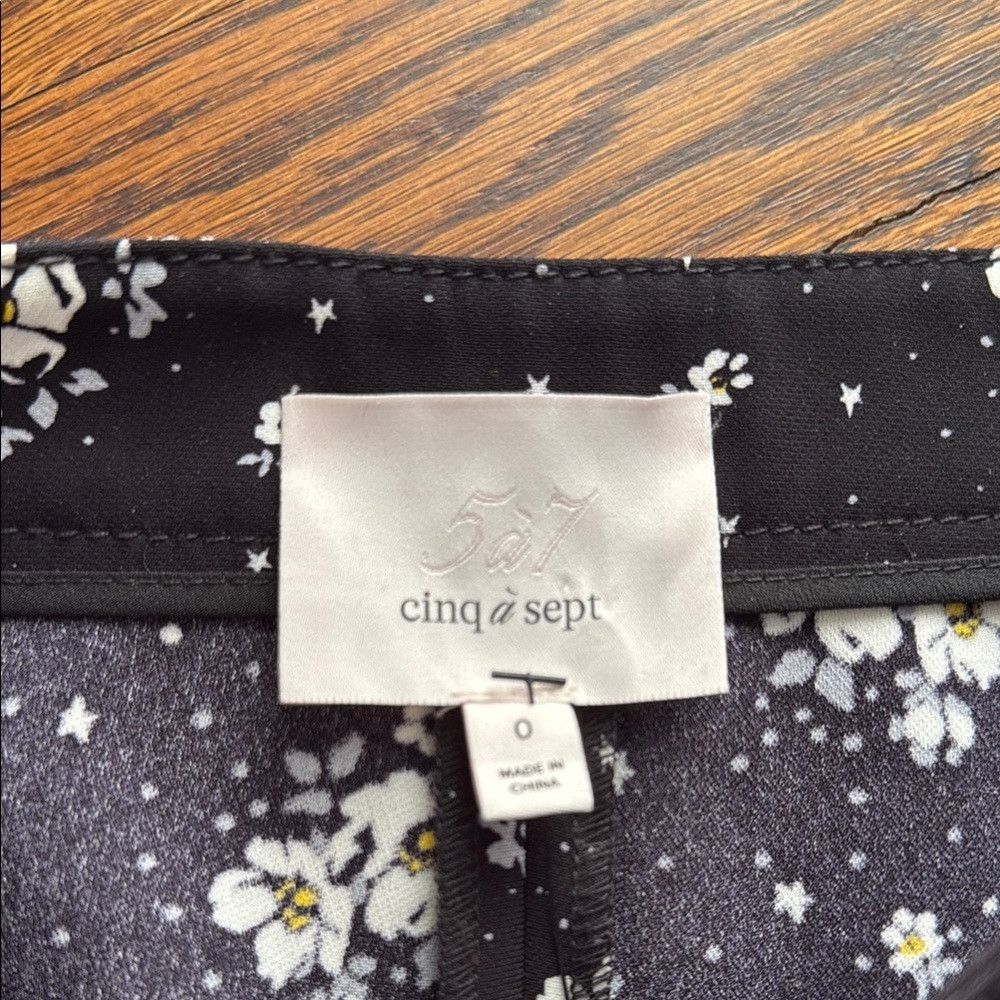 Cinq a Sept Cinq a Sept Women’s Floral Suit Jacket 4 and Pant 0 Coordin Size S / US 4 / IT 40 - 6 Thumbnail