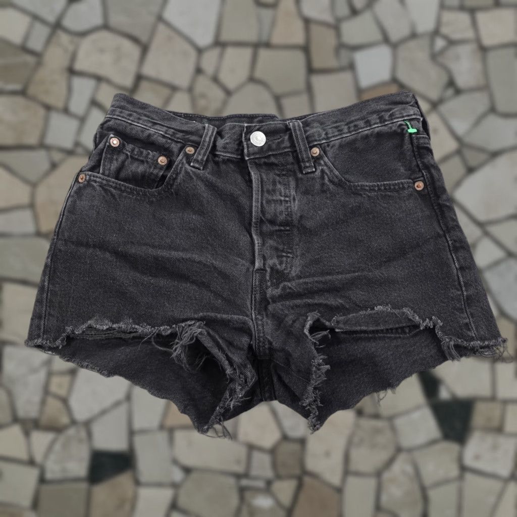 Levi's Levis Shorts Womens 27 Black Denim 501 Button Fly Cutoff Frayed Distressed Mini Size 27" / US 4 / IT 40 - 1 Thumbnail