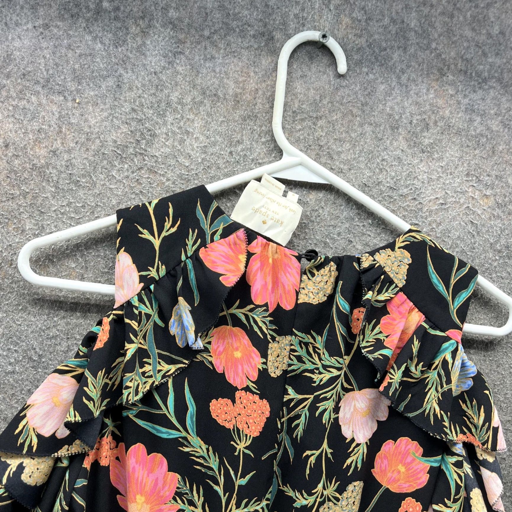 Vintage VINTAGE Kate Spade Dress Womens 4 Black Floral Fit & Flare Cold Shoulder Ruffle Mini Size S / US 4 / IT 40 - 7 Thumbnail