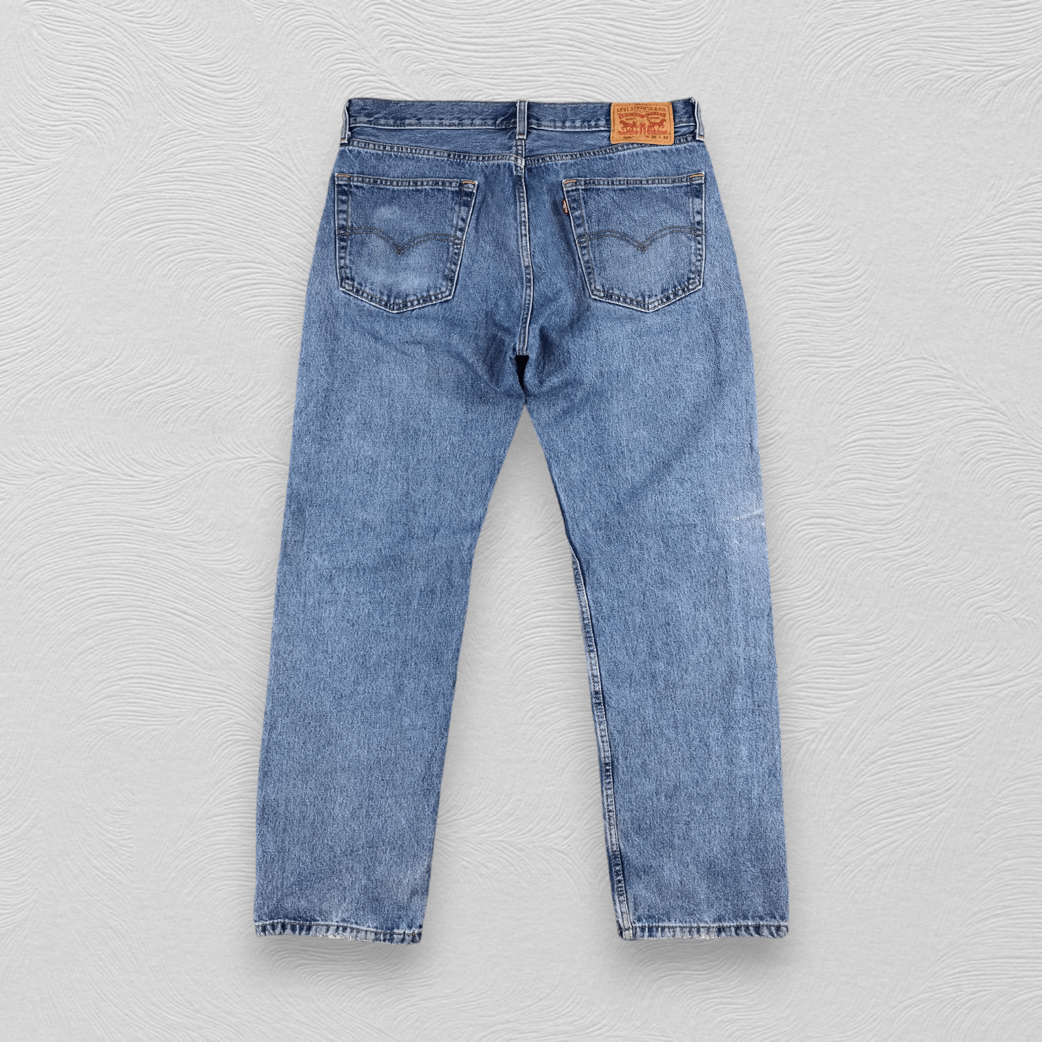 Levi's Vintage Levis 505 Jeans Faded Blue Medium Wash Denim Size US 36 / EU 52 - 2 Thumbnail