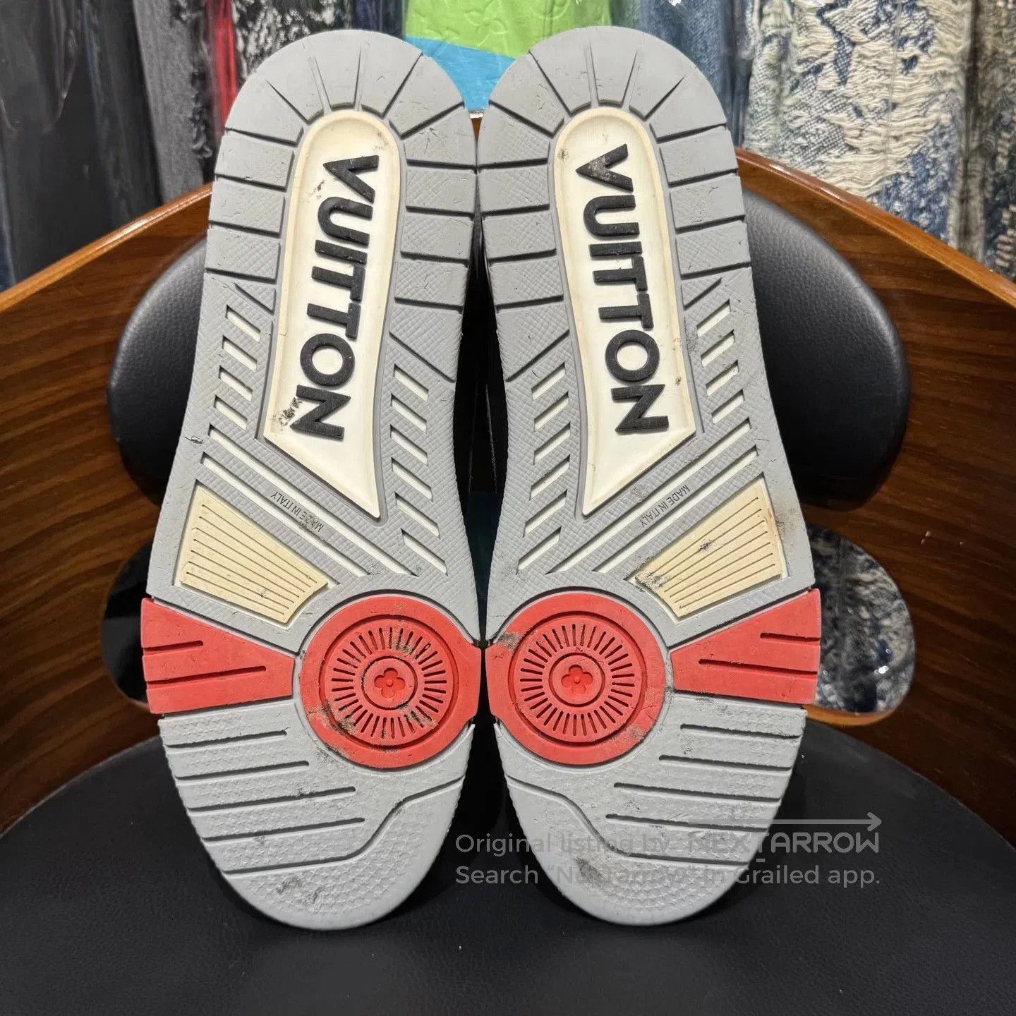 Louis Vuitton Black Lowtop Sneakers with Contrast Accents. Size US 7 / EU 40 - 8 Thumbnail