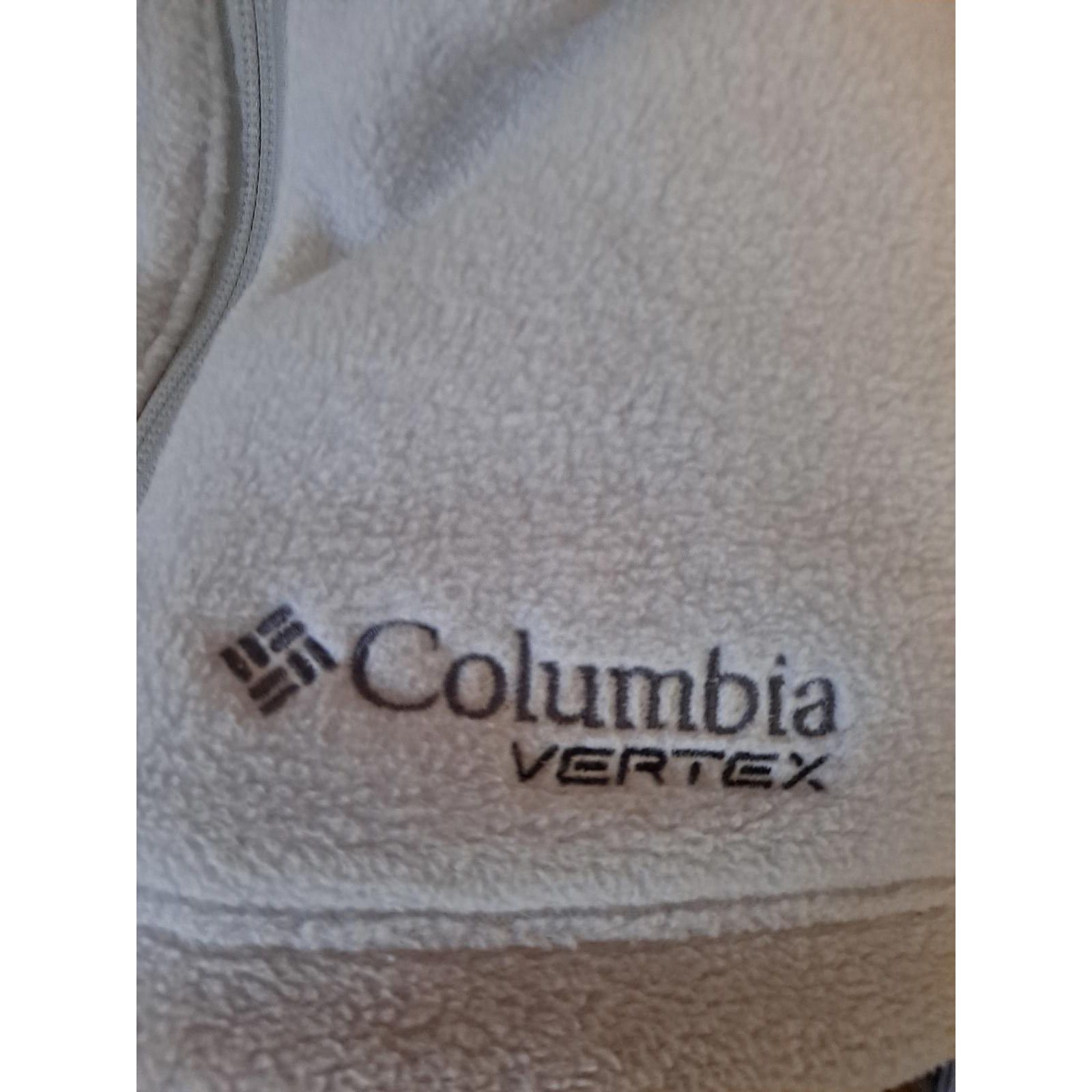 Columbia Columbia White and Gray Fleece Size Large Size US L / EU 52-54 / 3 - 3 Thumbnail