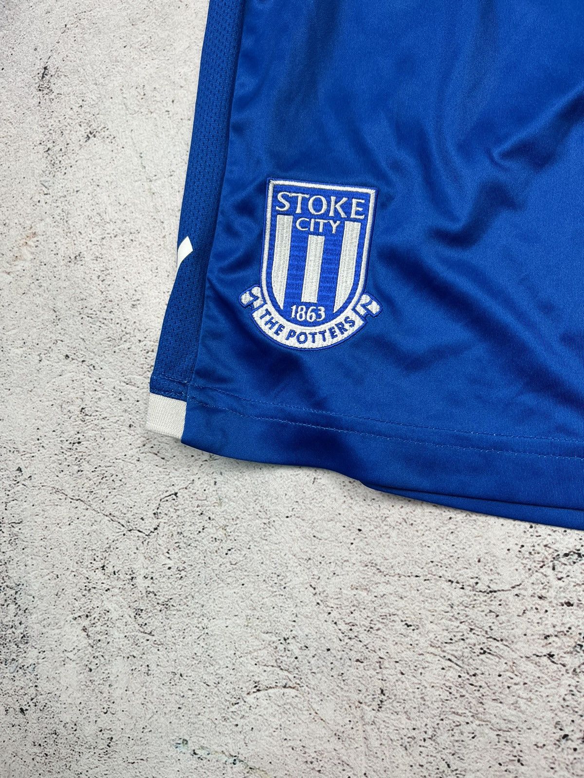 Macron MACRON FC STOKE CITY THE POTTERS FOOTBALL SHORTS,SOCCER,M Size US 32 / EU 48 - 2 Thumbnail