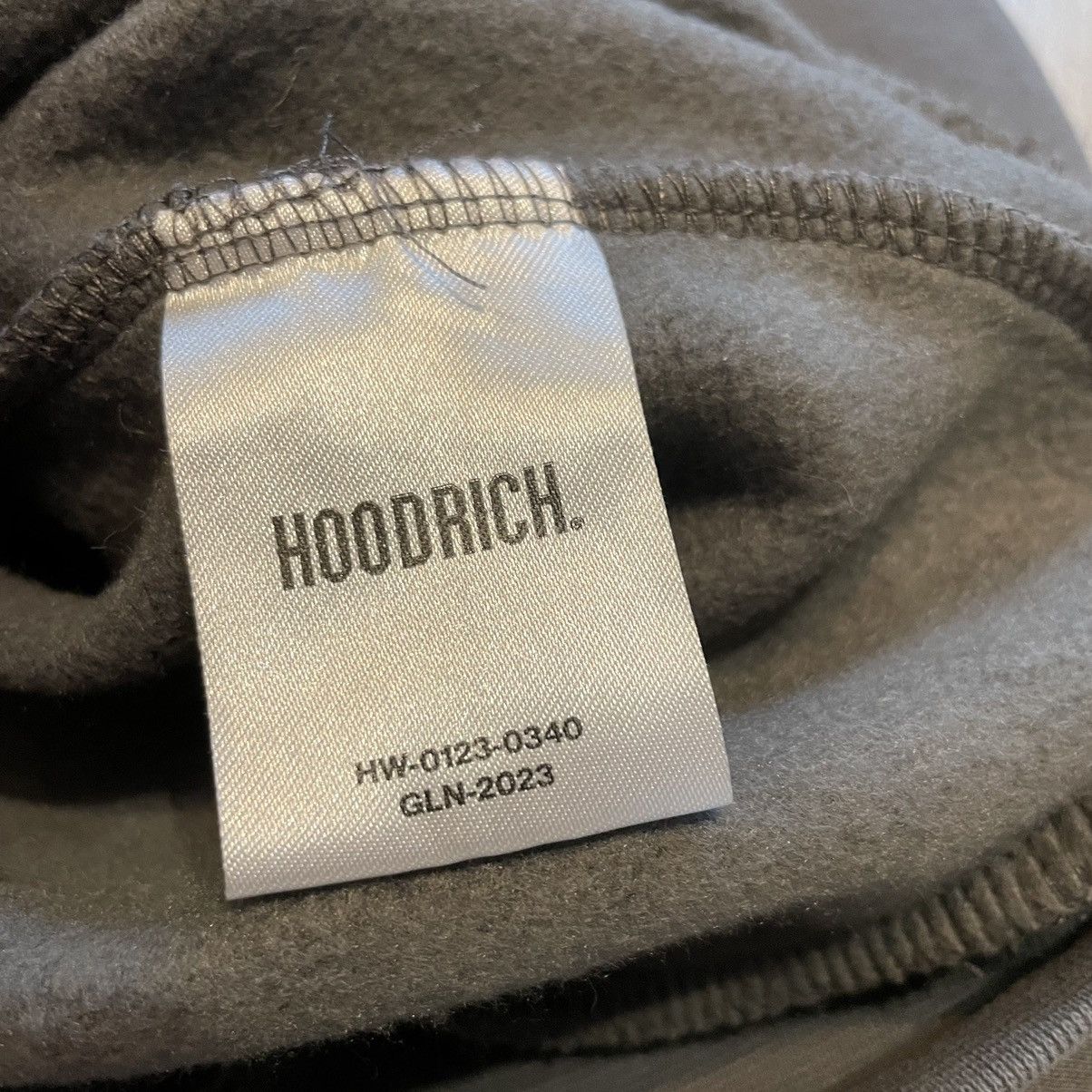 Hoodrich × Other Hoodrich Grey crewneck knitwear hoodie t-shirt streaetwear Size US M / EU 48-50 / 2 - 9 Thumbnail