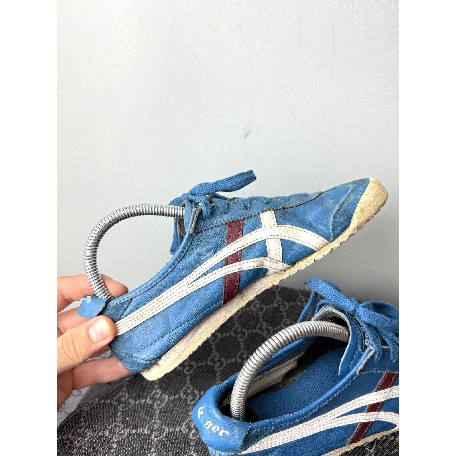 Asics Rare! Vintage Onitsuka Tiger Low Top Sneakers Asics Size US 5 / IT 35 - 6 Thumbnail