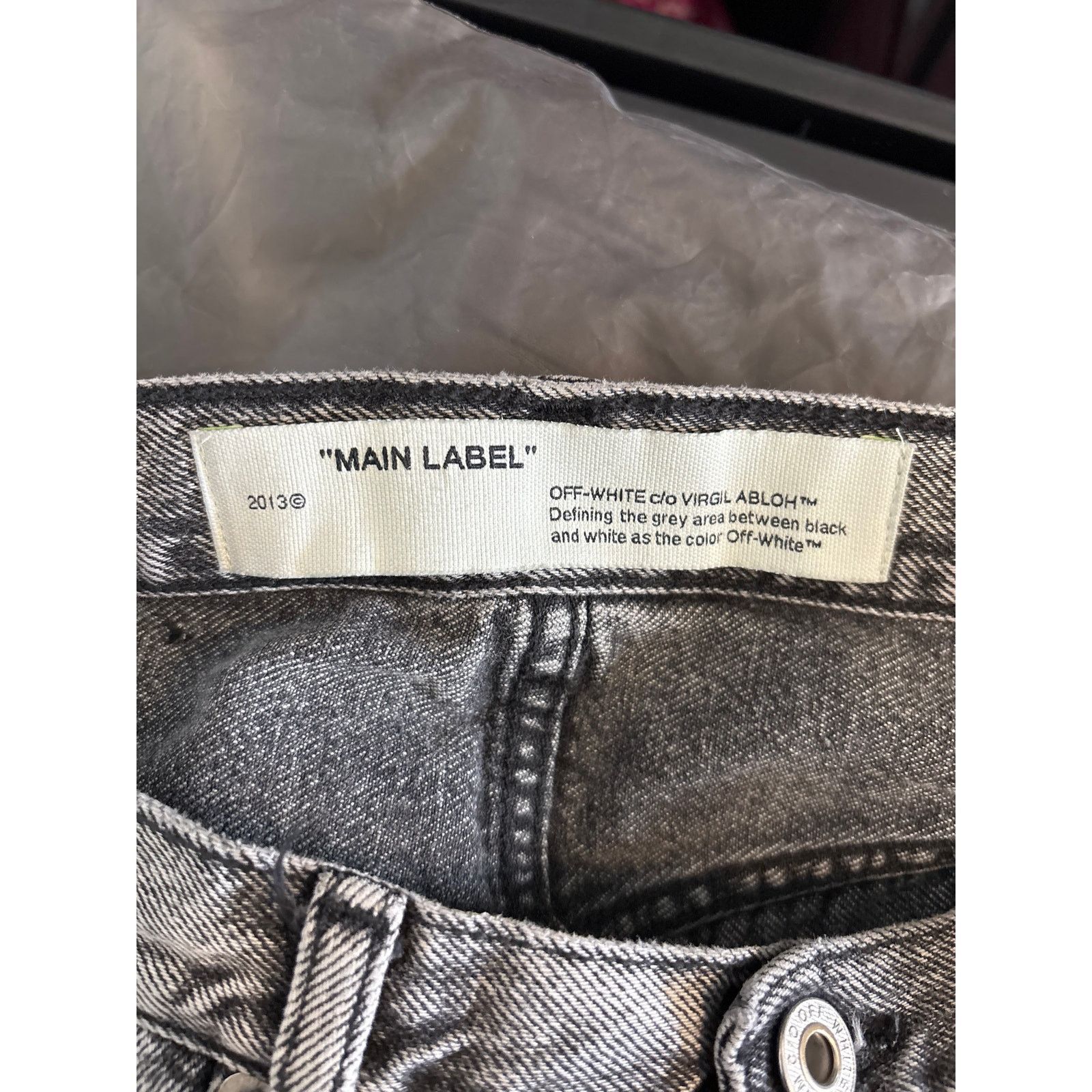 Off-White Off-White Women’s denim high waist daisy shorts 26 Size 26" / US 2 / IT 38 - 5 Thumbnail