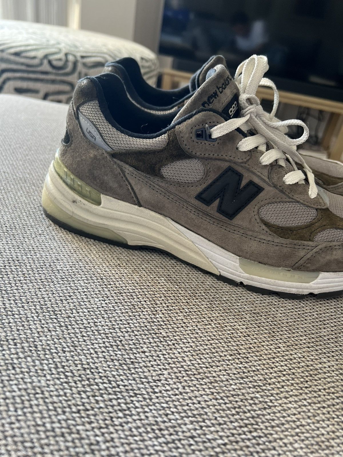 JJJJound × New Balance New Balance 992 JJJJound Grey - M992J2 Size US 9.5 / EU 42-43 - 6 Thumbnail