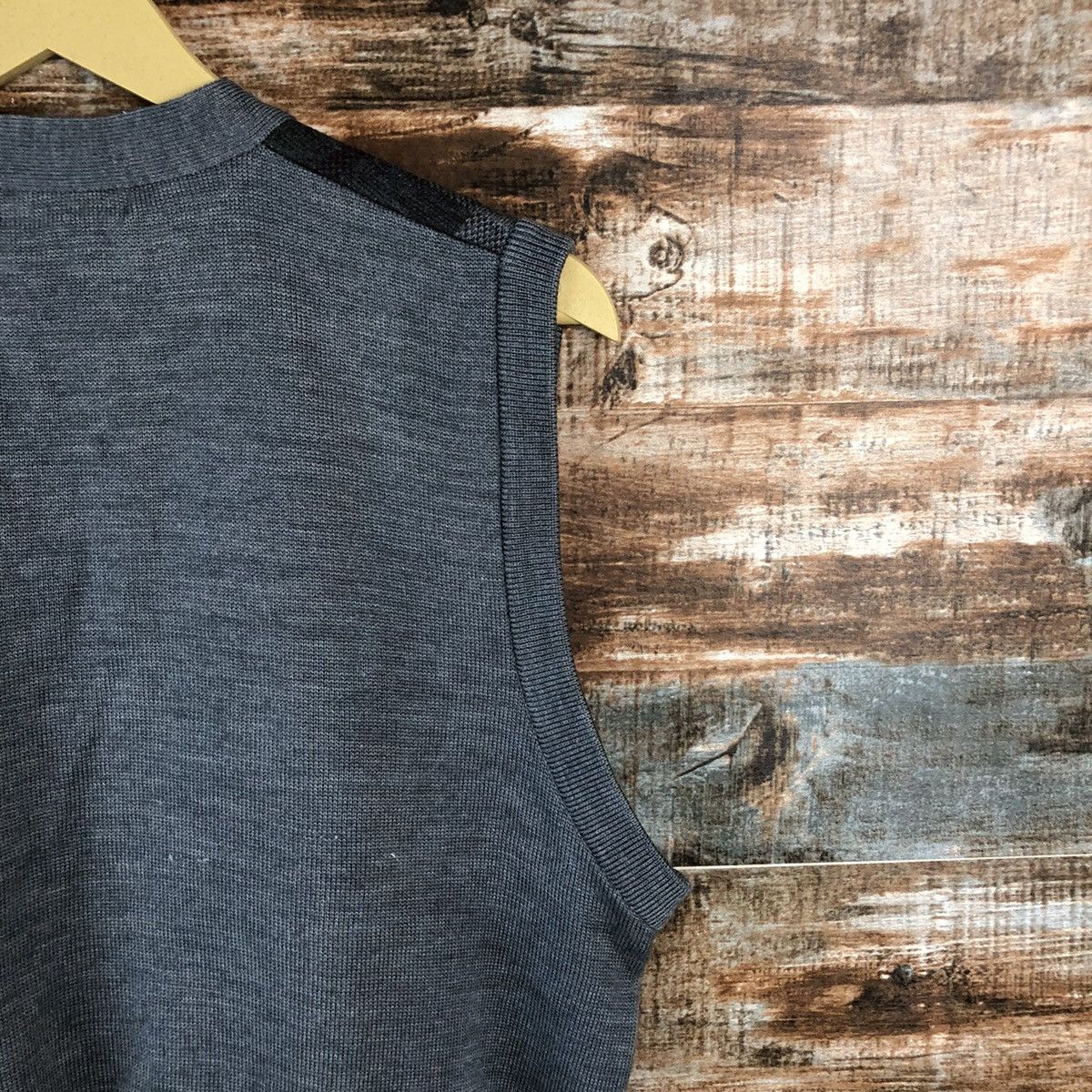 Lindbergh Grey Vest Knitwear #A967
