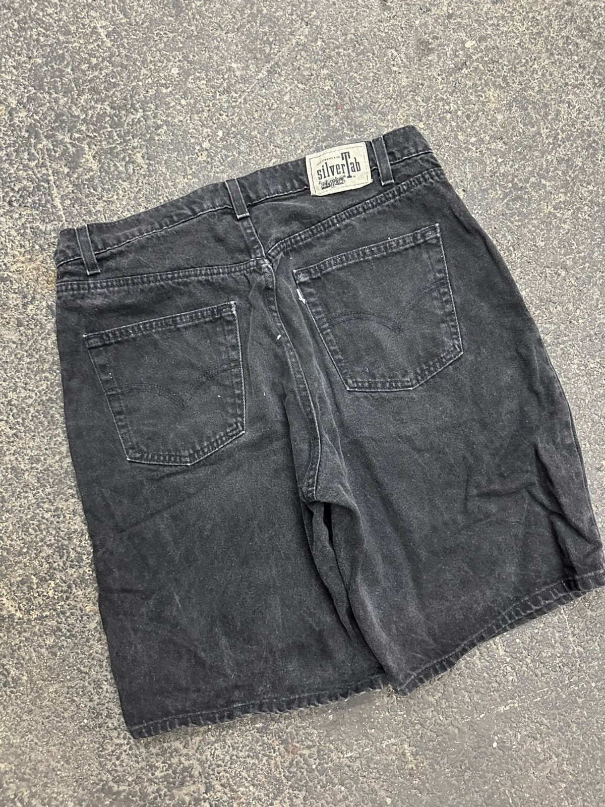 Levi's Vintage Levi’s Silvertab loose shorts Size US 36 / EU 52 - 6 Thumbnail