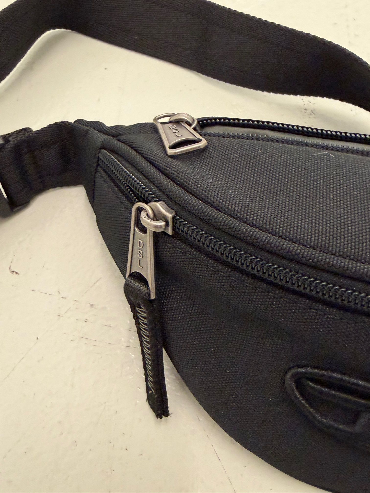 Diesel Black 'HOLI-D' Logo Belt Bag Size ONE SIZE - 5 Thumbnail