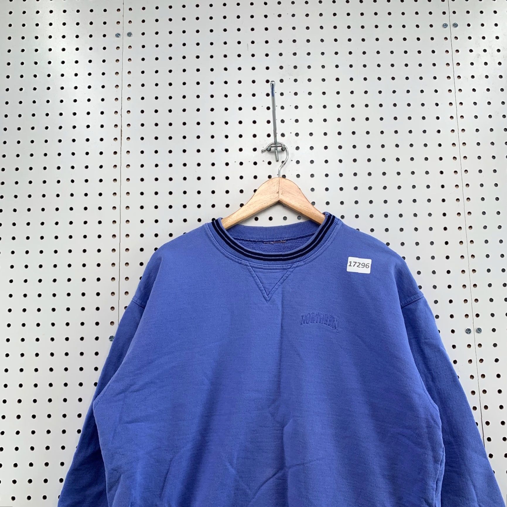 Vintage VINTAGE Northern Crew Neck Sweatshirt Blue Adult Medium Pullover School Mens Size US M / EU 48-50 / 2 - 2 Thumbnail