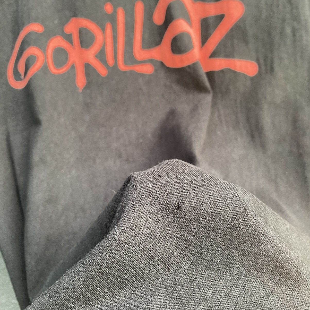 Band Tees Thrashed Faded Gorillaz UK Band Electronic RAP ERD GRUNGE T Size US M / EU 48-50 / 2 - 3 Thumbnail