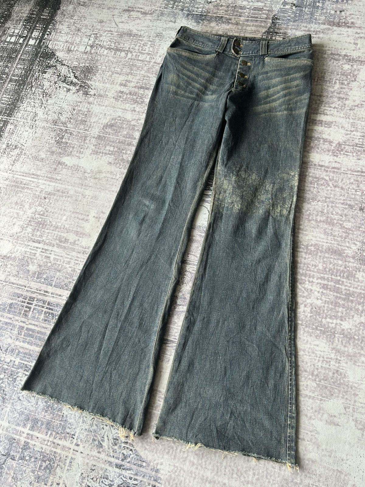 Tornado Mart SUPER FLARED ROCKSTAR TORNADO MART JEANS Size US 31 - 5 Thumbnail