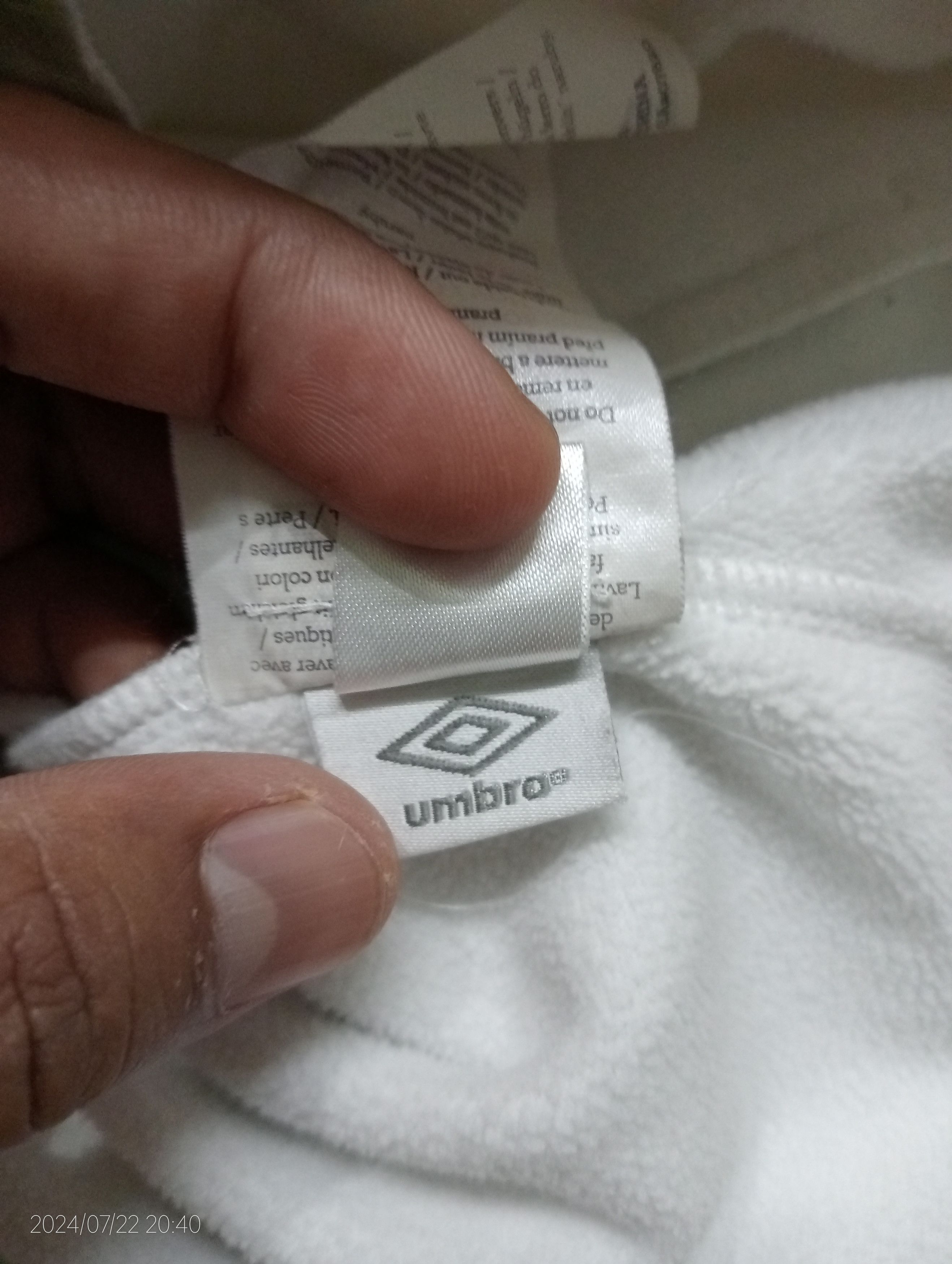 Umbro Vintage Umbro England Track Jacket Very Rare Size US L / EU 52-54 / 3 - 12 Thumbnail