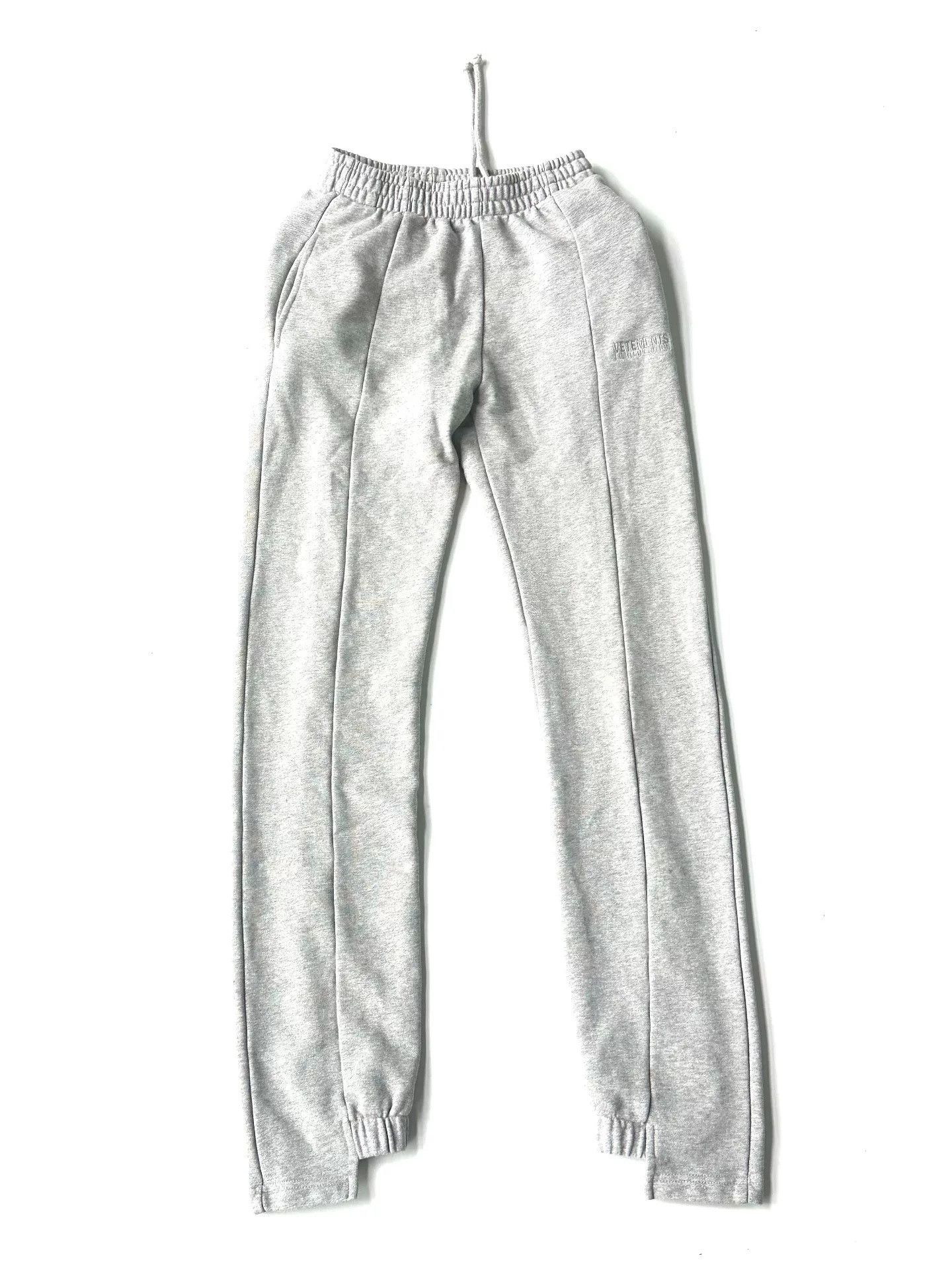 Vetements Vetements Show Logo Sweatpants Size US 26 / EU 42 - 1 Thumbnail