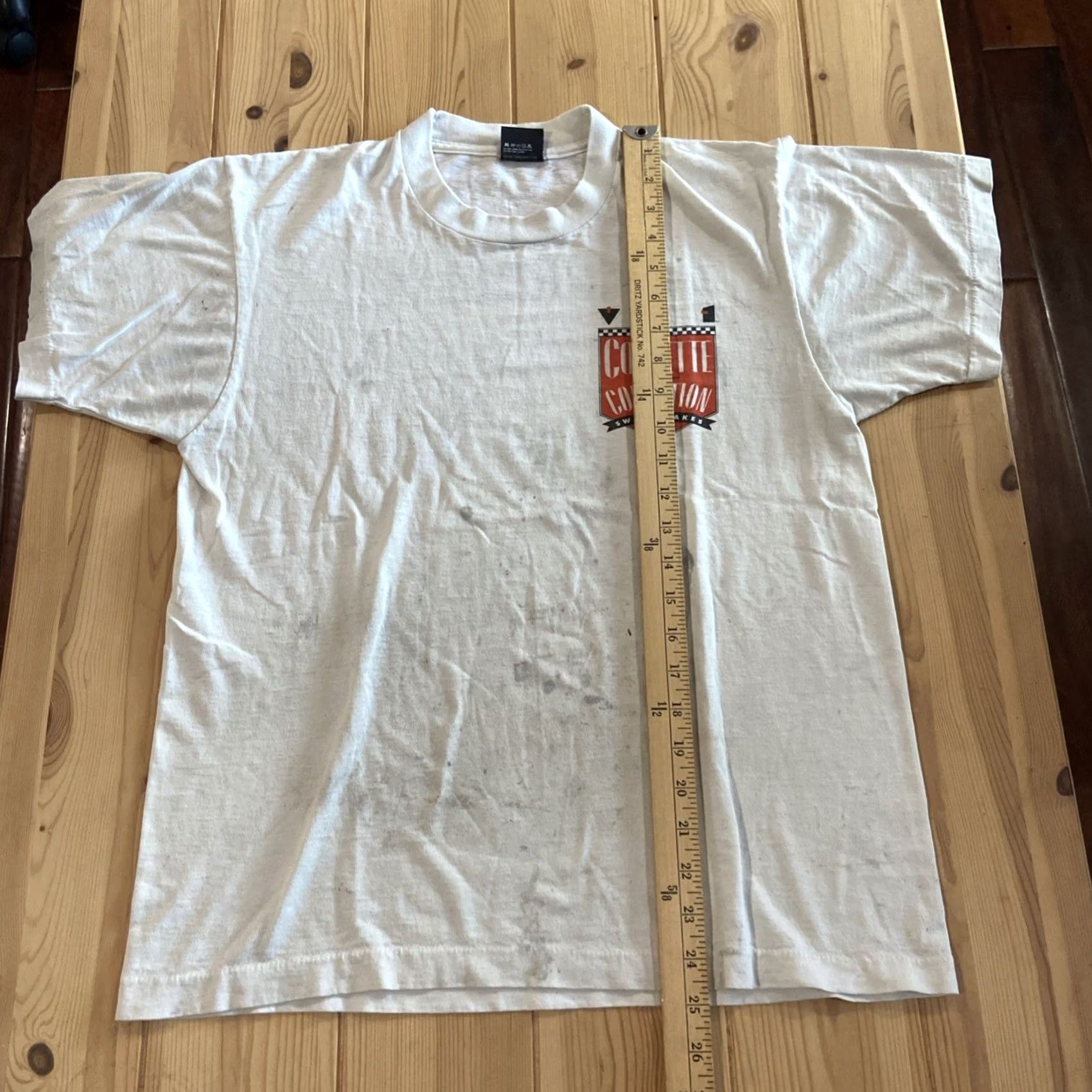 Vintage VINTAGE Corvette Collection Sweepstake Shirt Screenstar Large Shirt 1990s White 100% Cotton L MenWomens BoysGirls Mens Womens Size US L / EU 52-54 / 3 - 6 Thumbnail