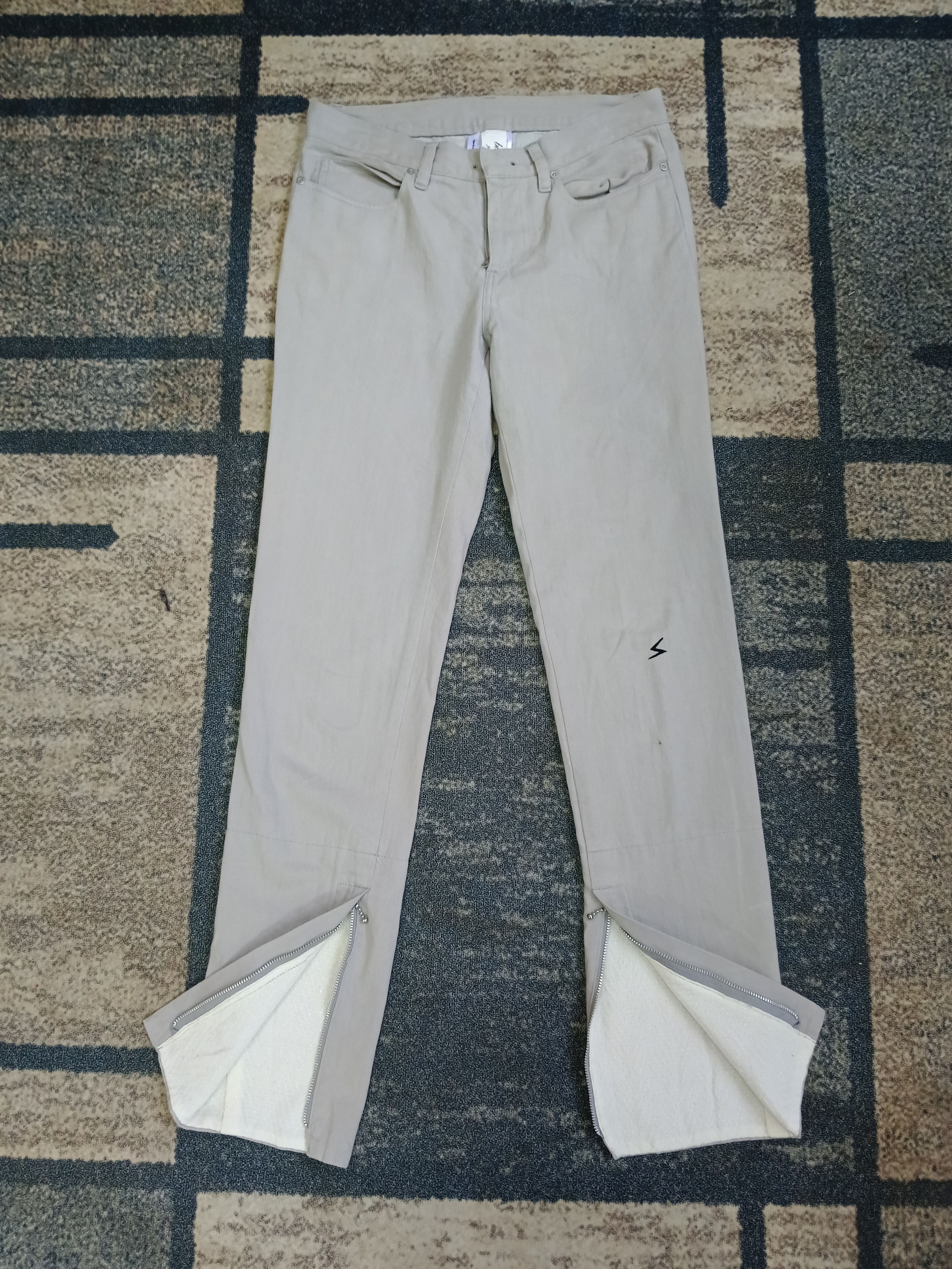 Jun Takahashi × Undercover UNDERCOVER JUN TAKAHASHI A/W 2004/2005 Size 28" / US 6 / IT 42 - 3 Thumbnail