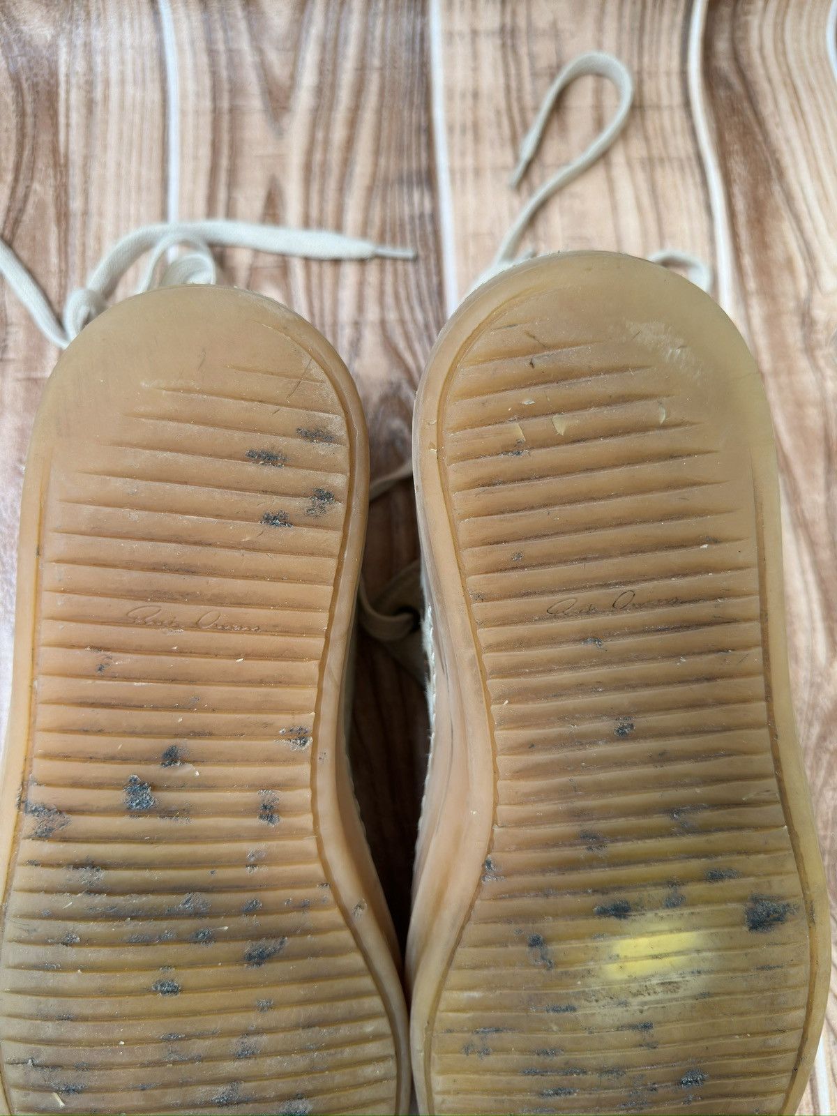 Rick Owens Rick Owens Beige Gum Sole Low Suede Ramones Size US 8.5 / EU 41-42 - 15 Thumbnail