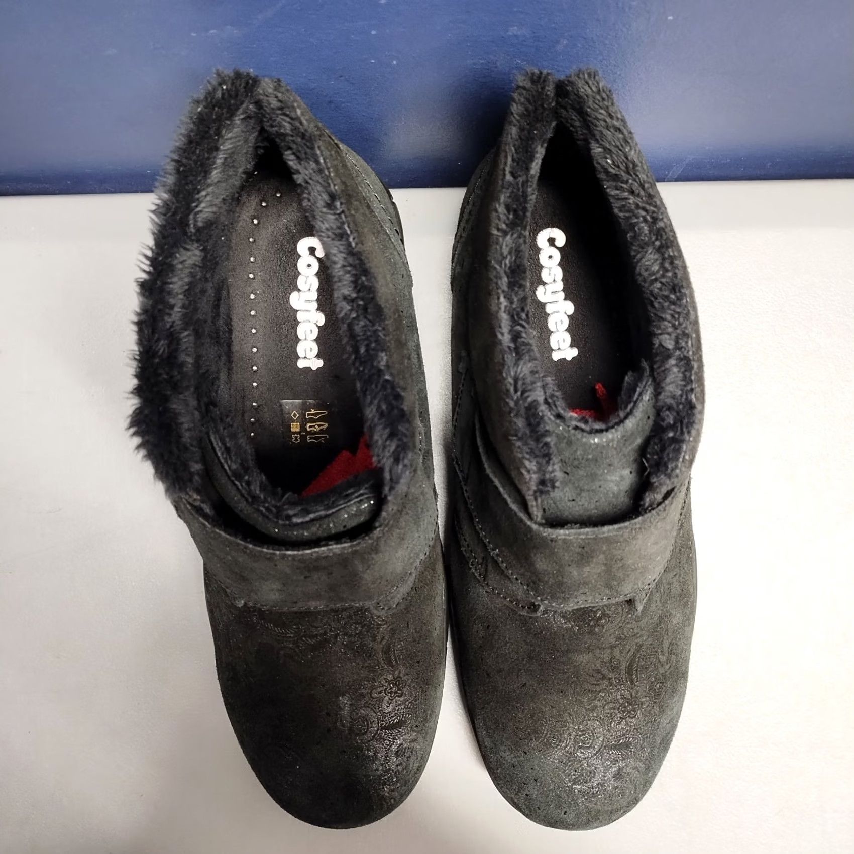 Vintage Cosyfeet Martha Ankle Boots Womens 8.5 Black Paisley Faux Fur Lined Hook & Loop Womens Size 8.5 Bootie Size US 9 / IT 39 - 6 Thumbnail