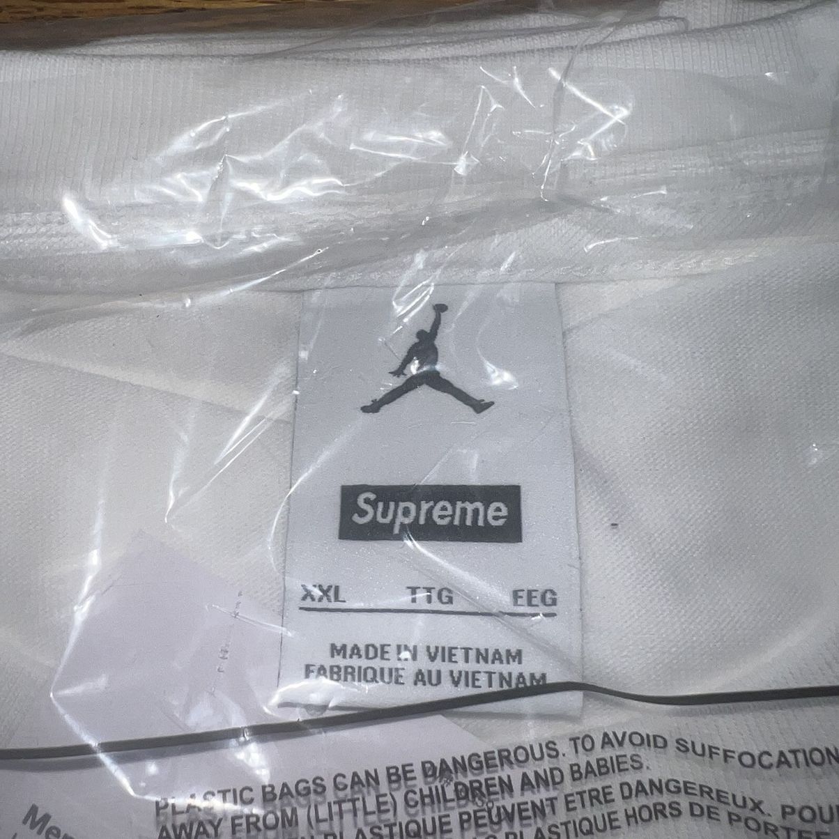 Jordan Brand × Supreme Supreme Jordan Biggie Top T-Shirt White Size: XXL Size US XXL / EU 58 / 5 - 4 Thumbnail