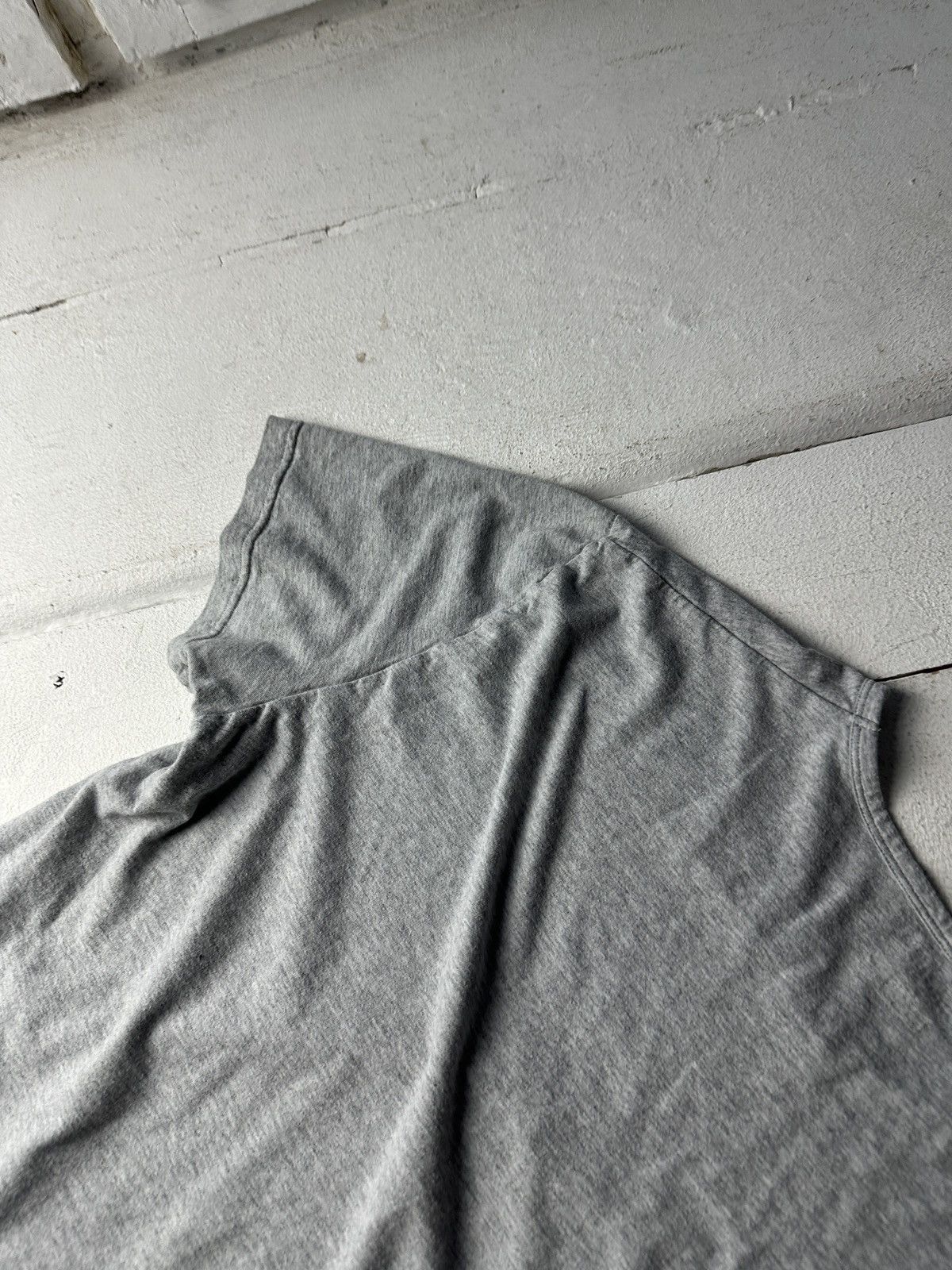 Emporio Armani 🚨Y2K Big Logo EMPORIO ARMANI T-shirt Avant Garde Size US XL / EU 56 / 4 - 9 Thumbnail