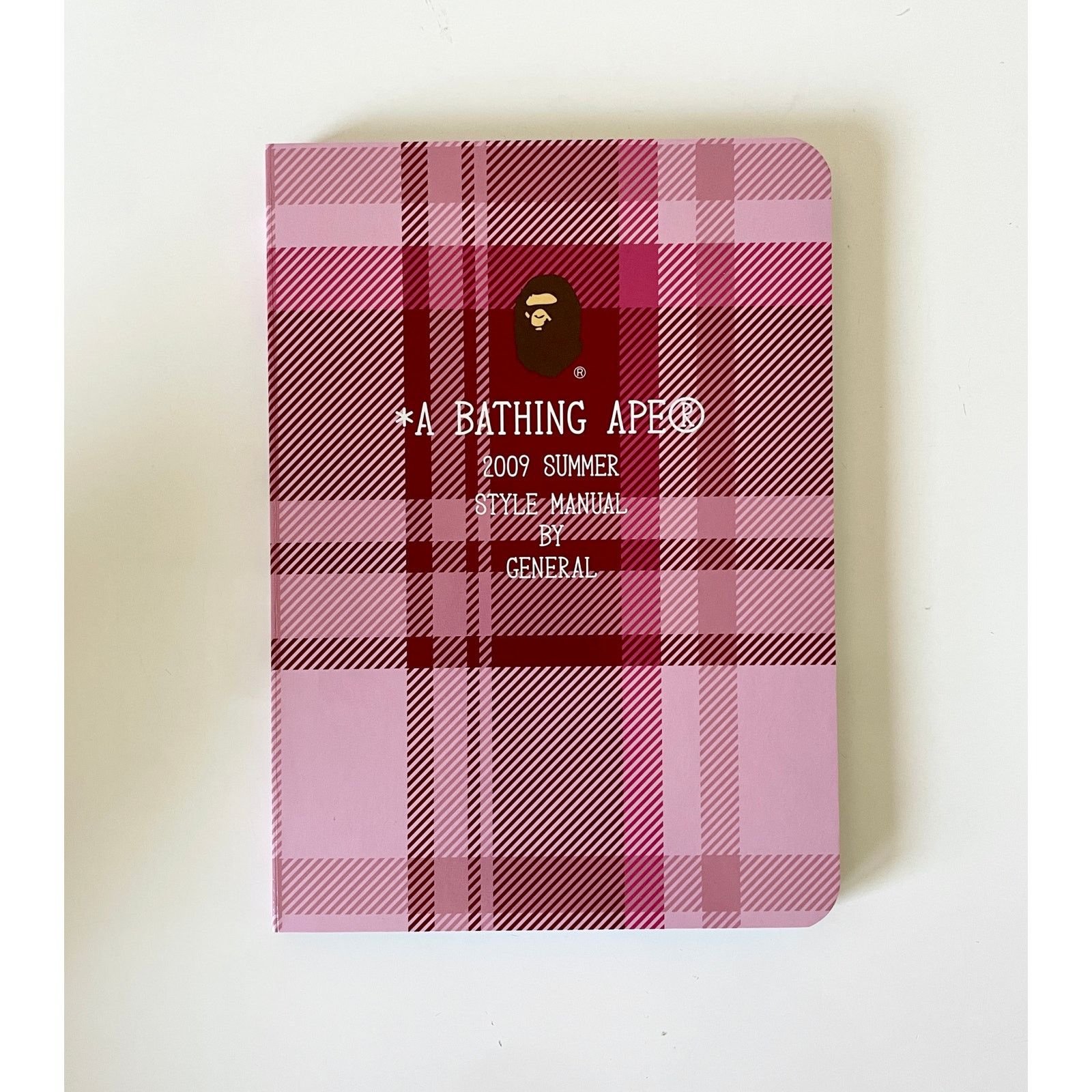 Bape × Japanese Brand Bape A Bathing Ape 2009 Summer style manual General catalog Size ONE SIZE - 1 Thumbnail